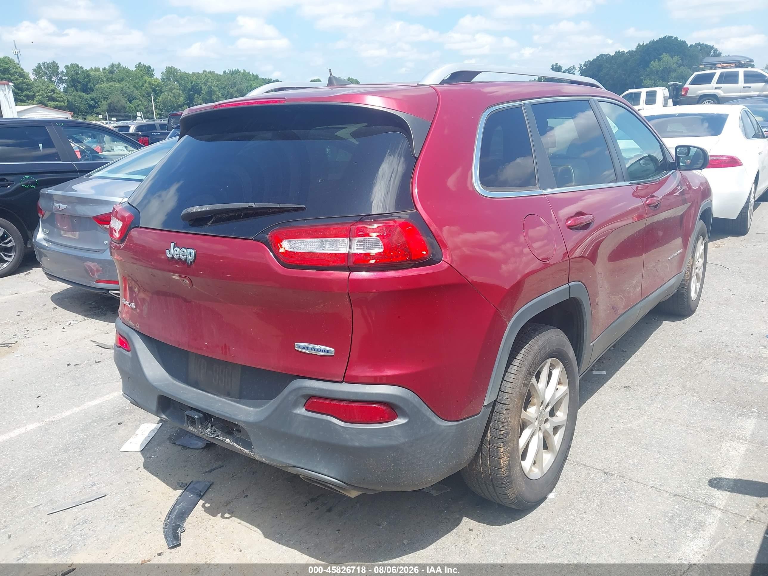 2015 Jeep Cherokee Latitude Burgundy vin: 1C4PJMCS6FW773240