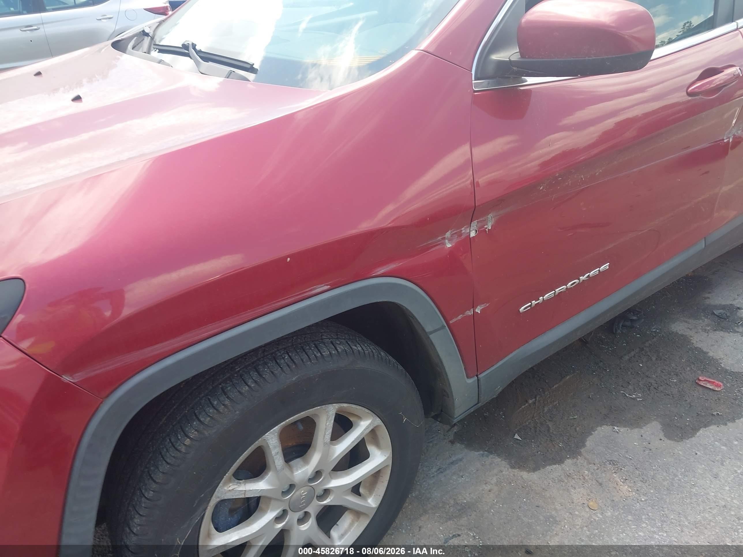 2015 Jeep Cherokee Latitude Burgundy vin: 1C4PJMCS6FW773240