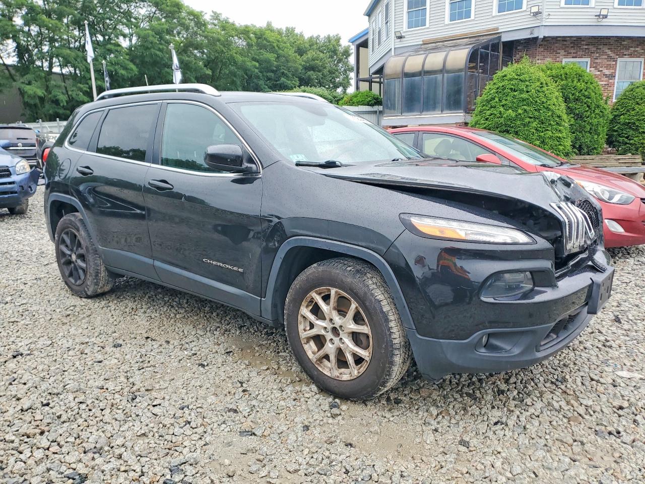 2015 Jeep Cherokee Latitude Black vin: 1C4PJMCS6FW794833