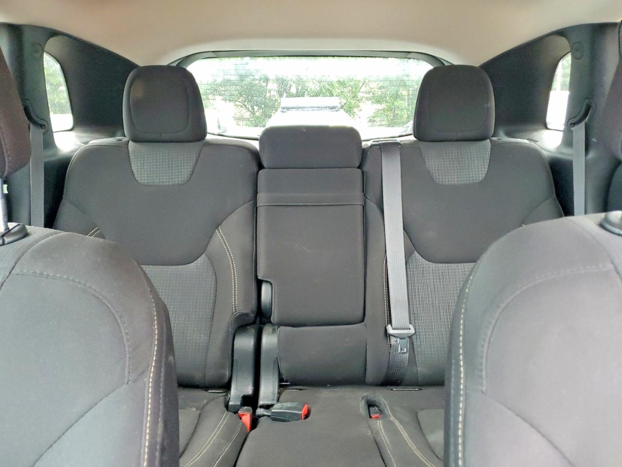 2015 Jeep Cherokee Latitude Black vin: 1C4PJMCS6FW794833