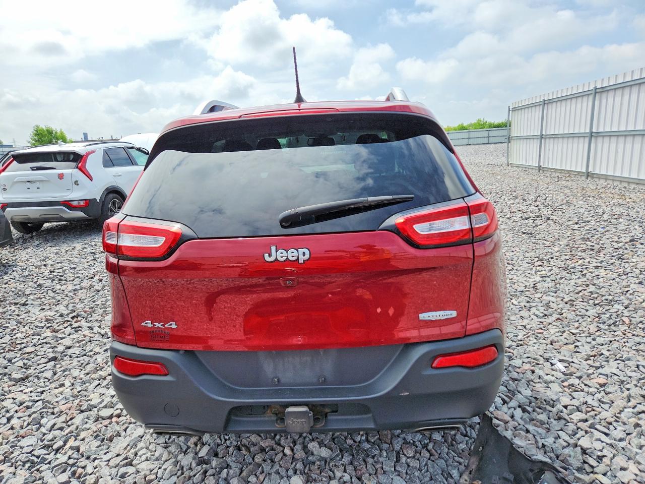 2017 Jeep Cherokee Red vin: 1C4PJMCS6HW612583
