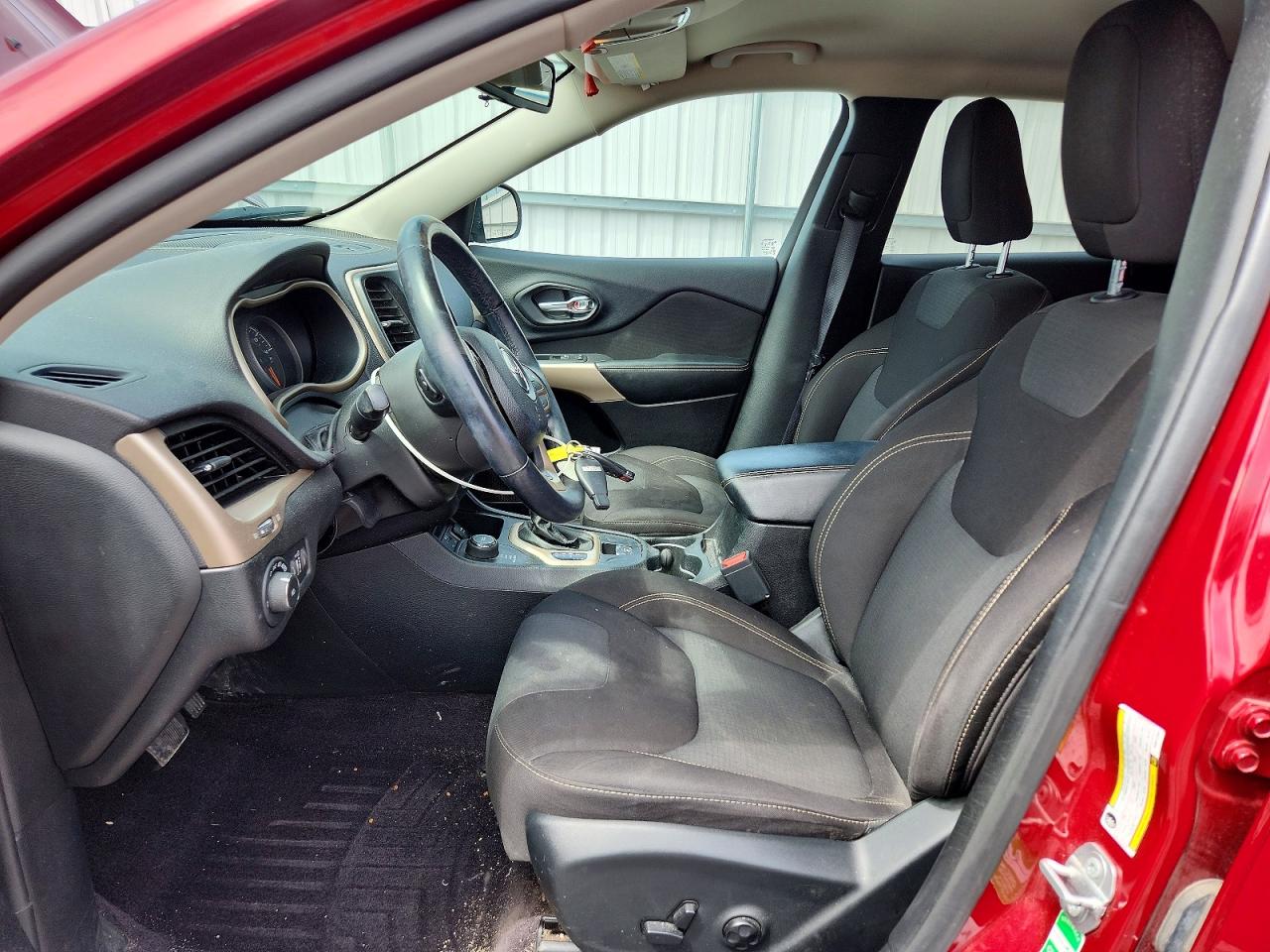2017 Jeep Cherokee Red vin: 1C4PJMCS6HW612583
