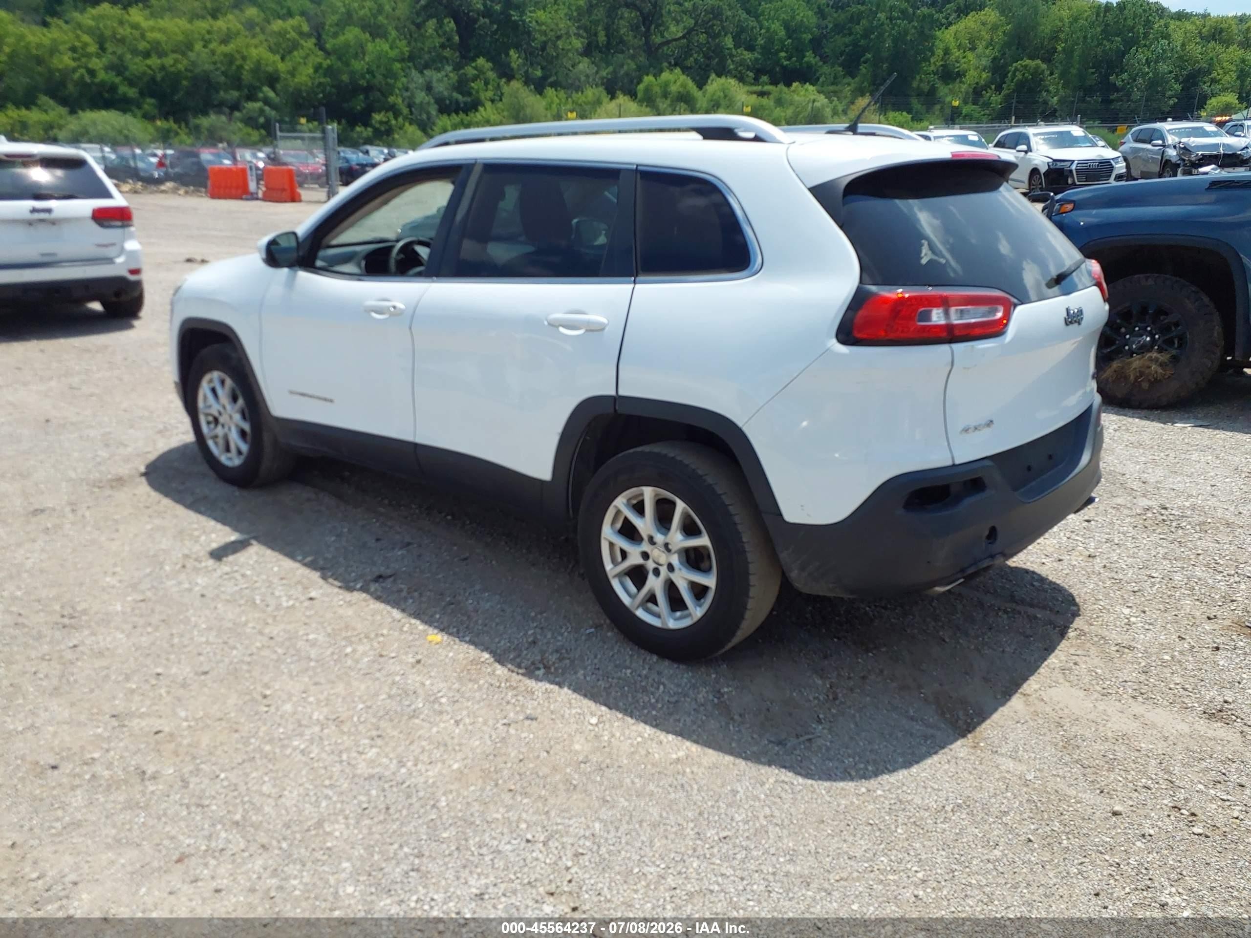 2014 Jeep Cherokee Latitude White vin: 1C4PJMCS7EW179982