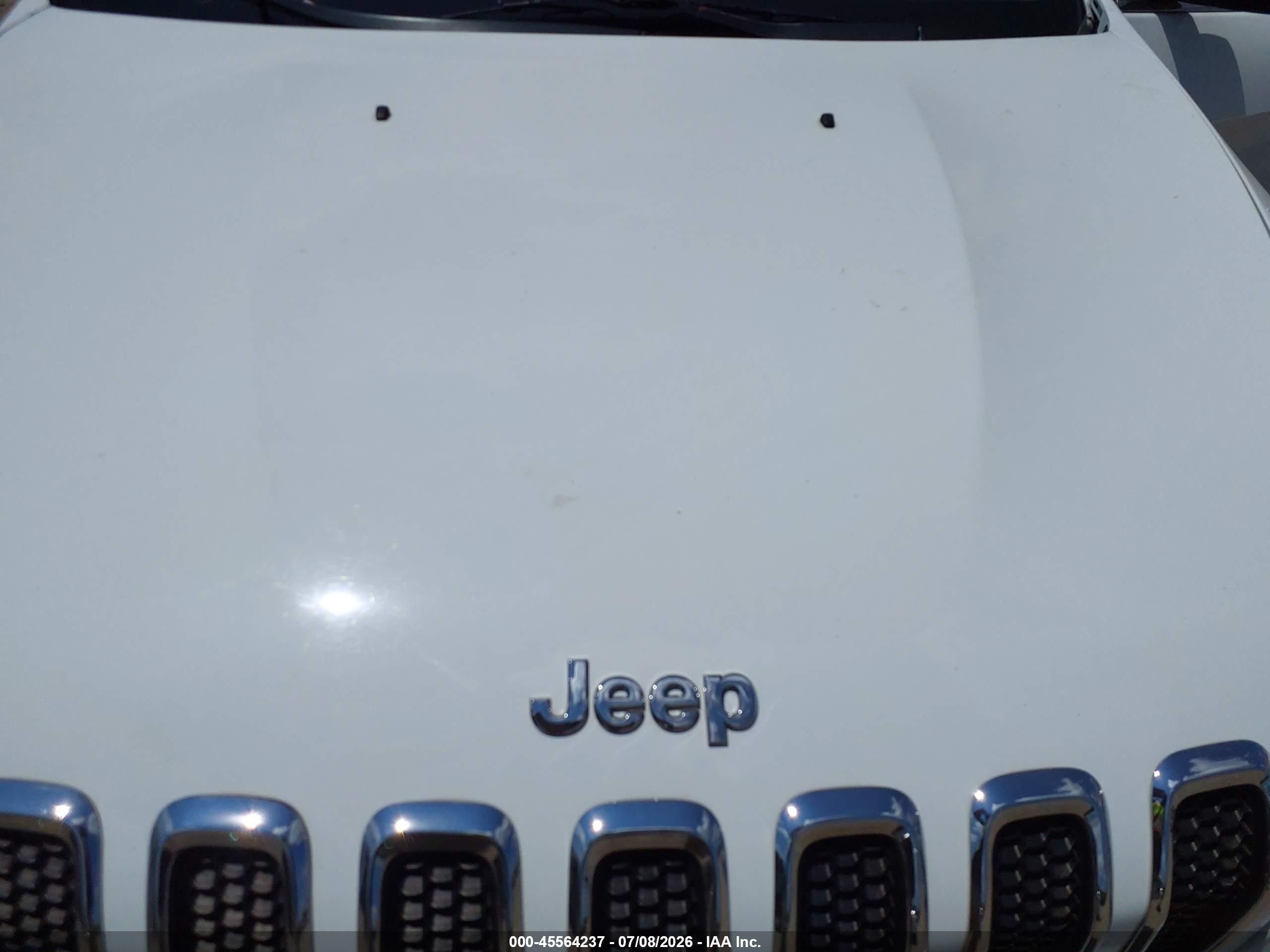 2014 Jeep Cherokee Latitude White vin: 1C4PJMCS7EW179982