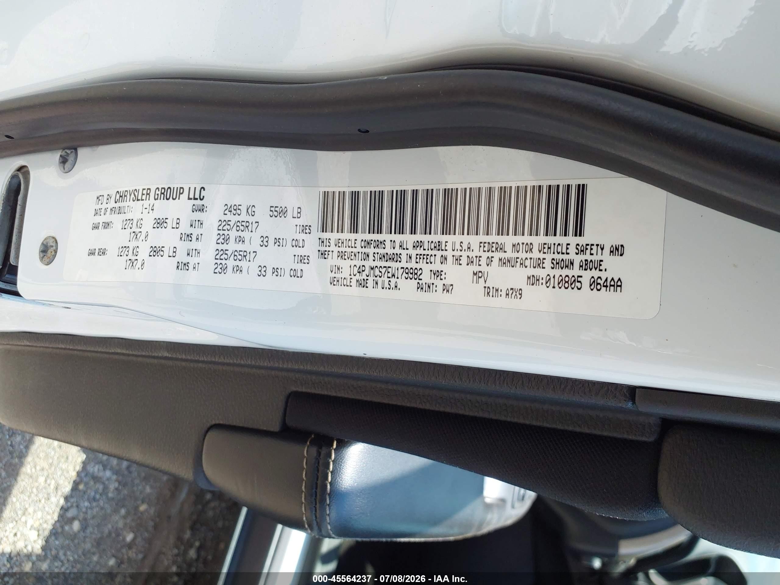 2014 Jeep Cherokee Latitude White vin: 1C4PJMCS7EW179982