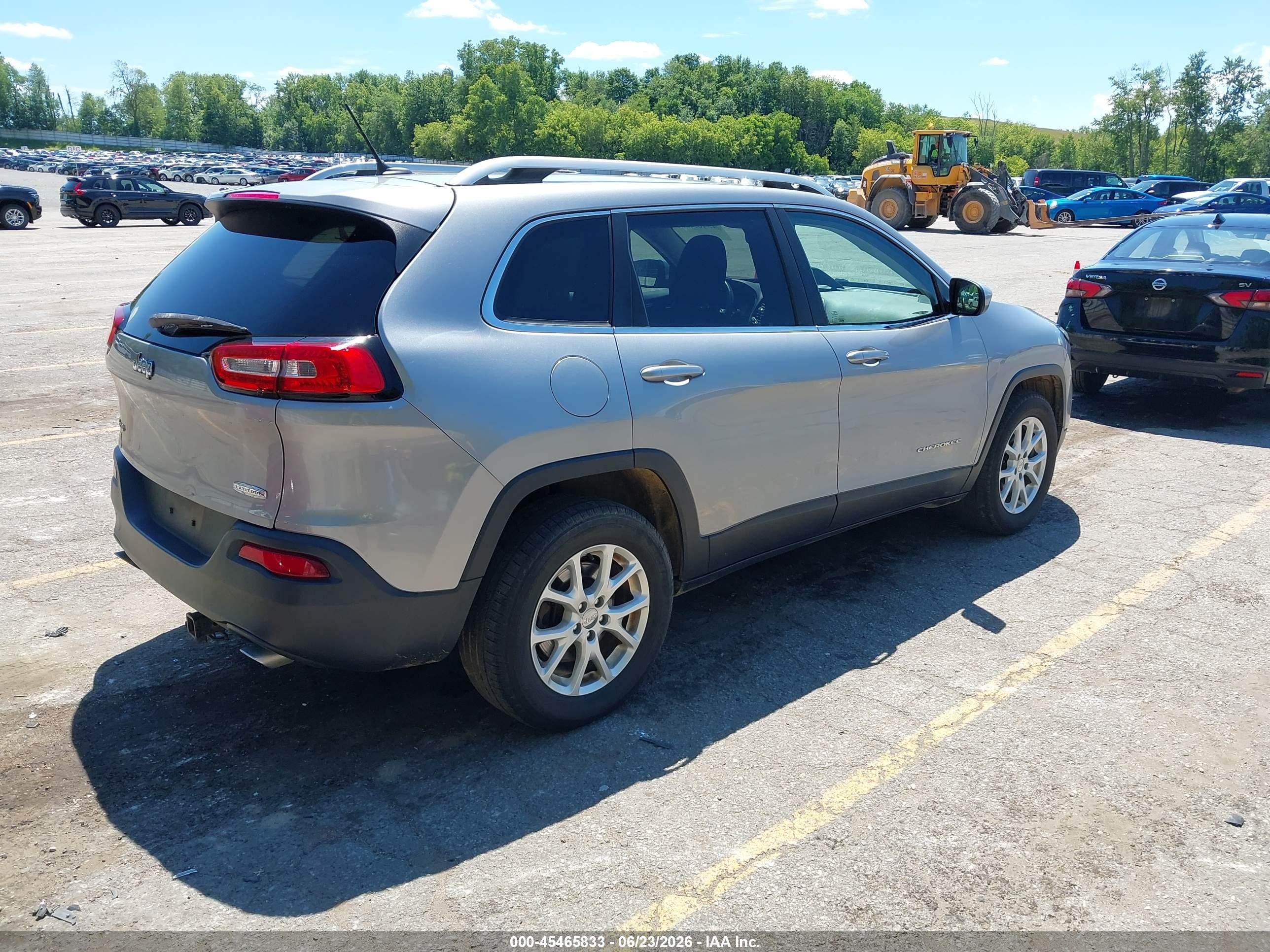 2014 Jeep Cherokee Latitude Gray vin: 1C4PJMCS7EW203696
