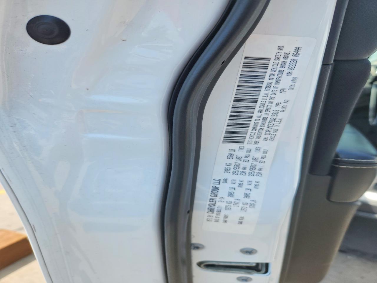 2014 Jeep Cherokee Latitude Белый vin: 1C4PJMCS7EW219316