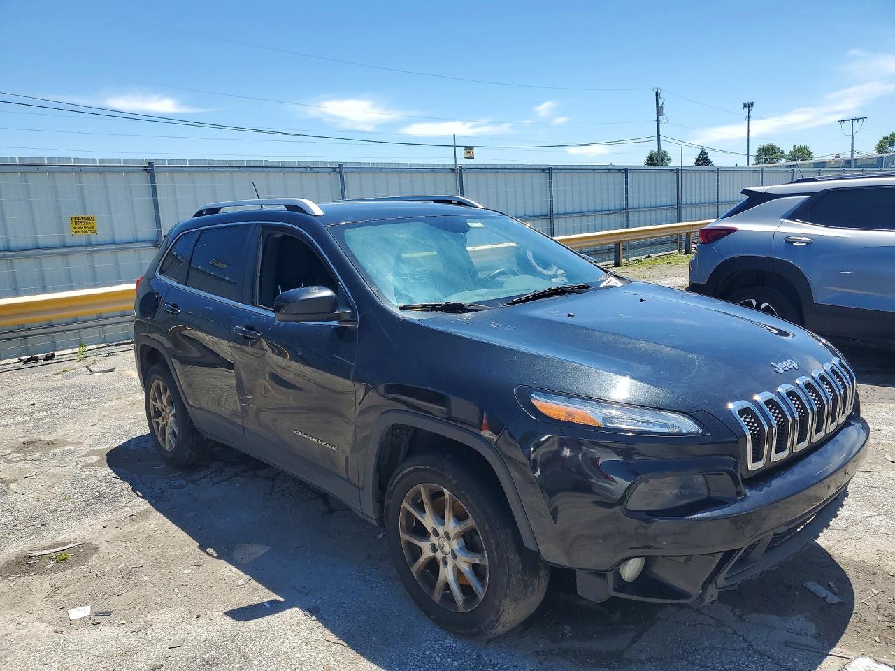 2014 Jeep Cherokee Latitude Black vin: 1C4PJMCS7EW221079
