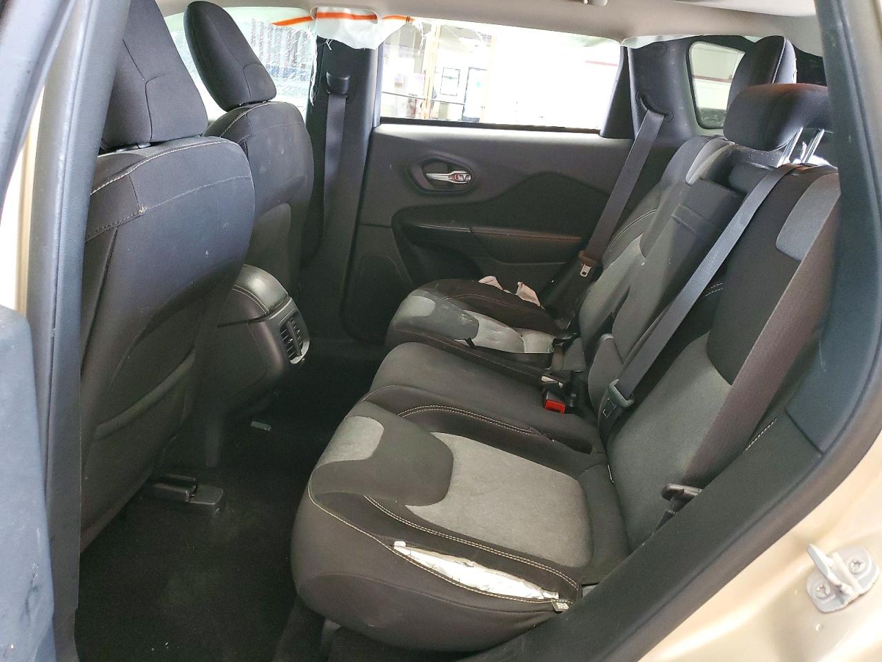 2014 Jeep Cherokee Latitude Beige vin: 1C4PJMCS7EW226279