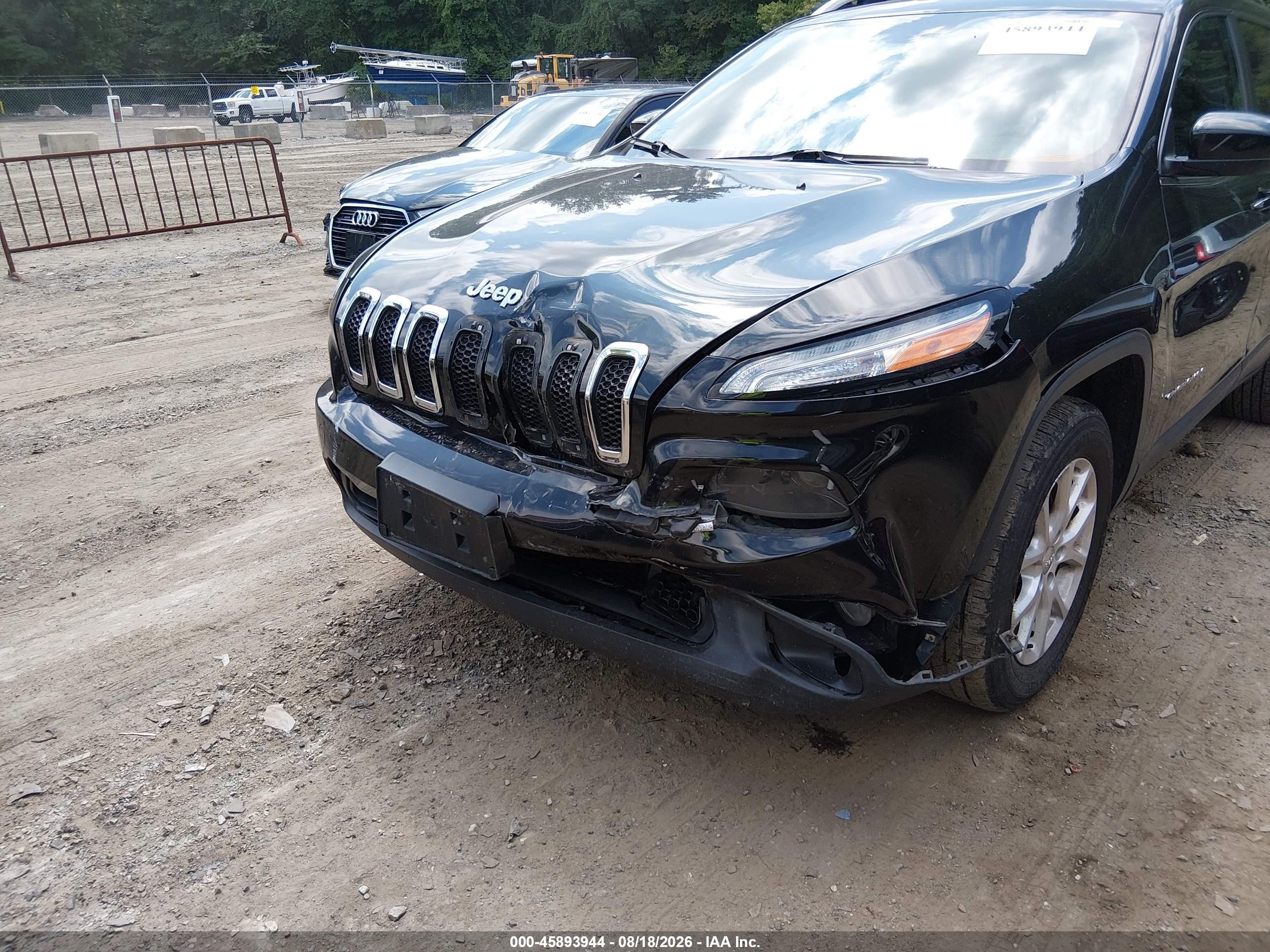 2014 Jeep Cherokee Latitude Black vin: 1C4PJMCS7EW247651