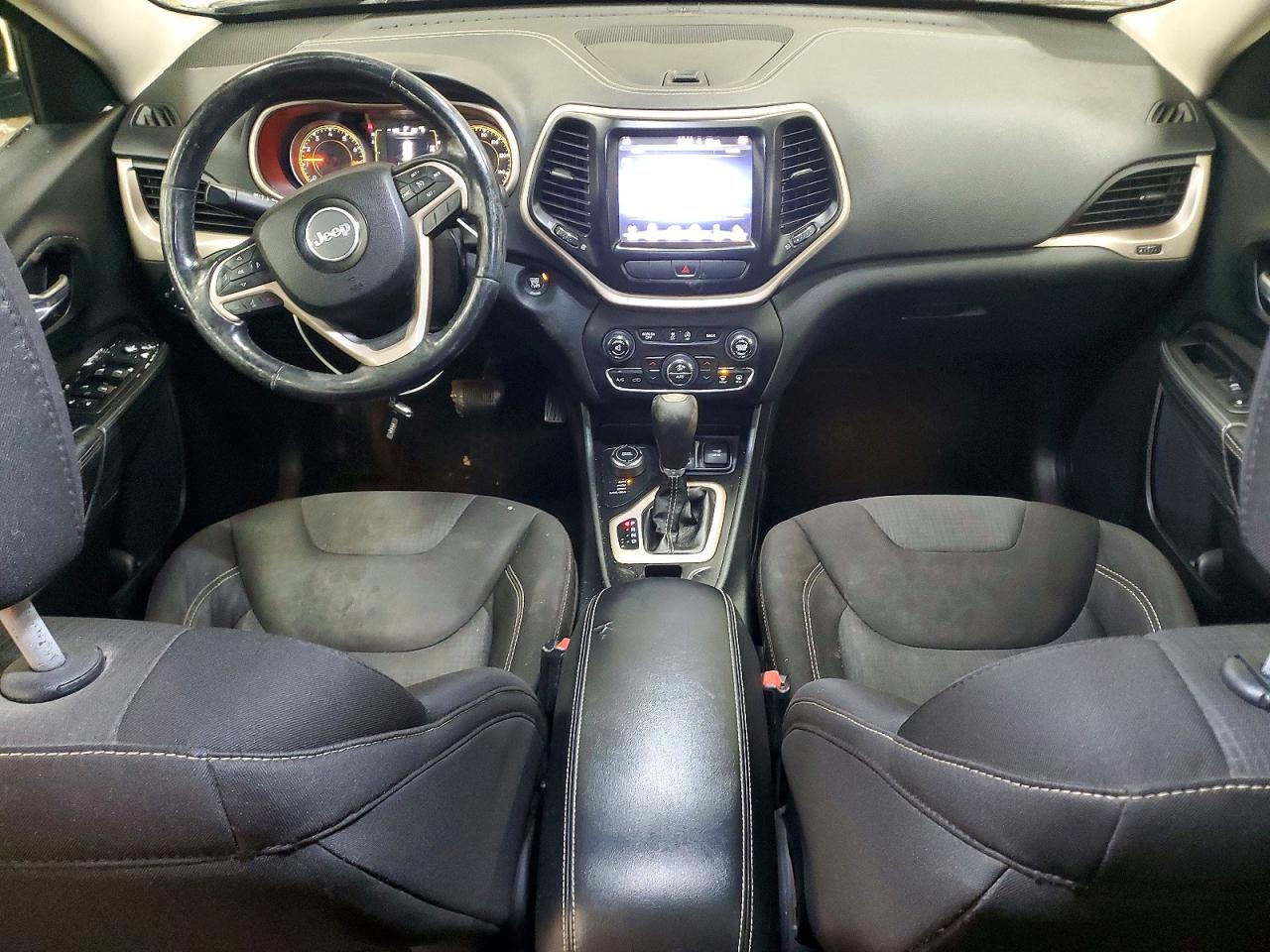 2015 Jeep Cherokee Latitude Black vin: 1C4PJMCS7FW546543