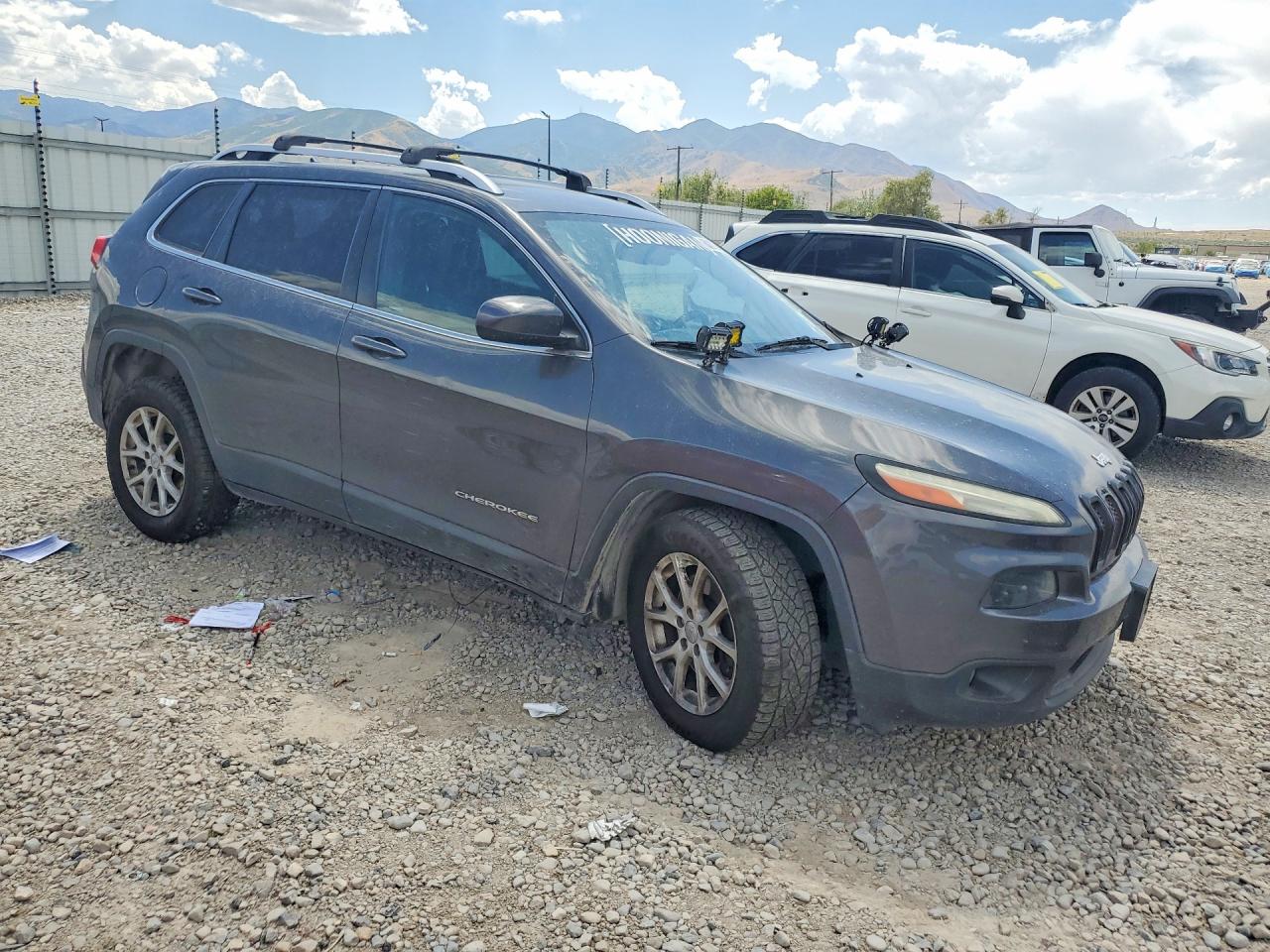 2015 Jeep Cherokee Latitude Charcoal vin: 1C4PJMCS7FW559275