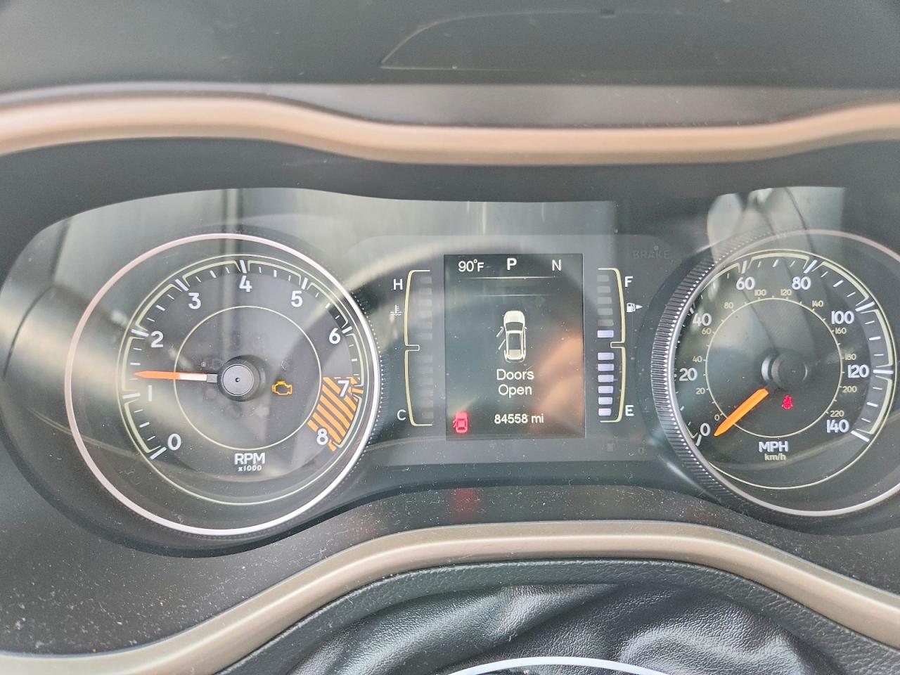 2015 Jeep Cherokee Latitude Красный vin: 1C4PJMCS7FW578005