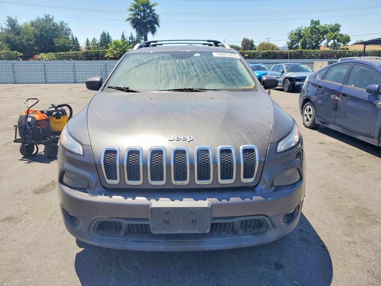 2015 Jeep Cherokee Latitude Угольный vin: 1C4PJMCS7FW619331