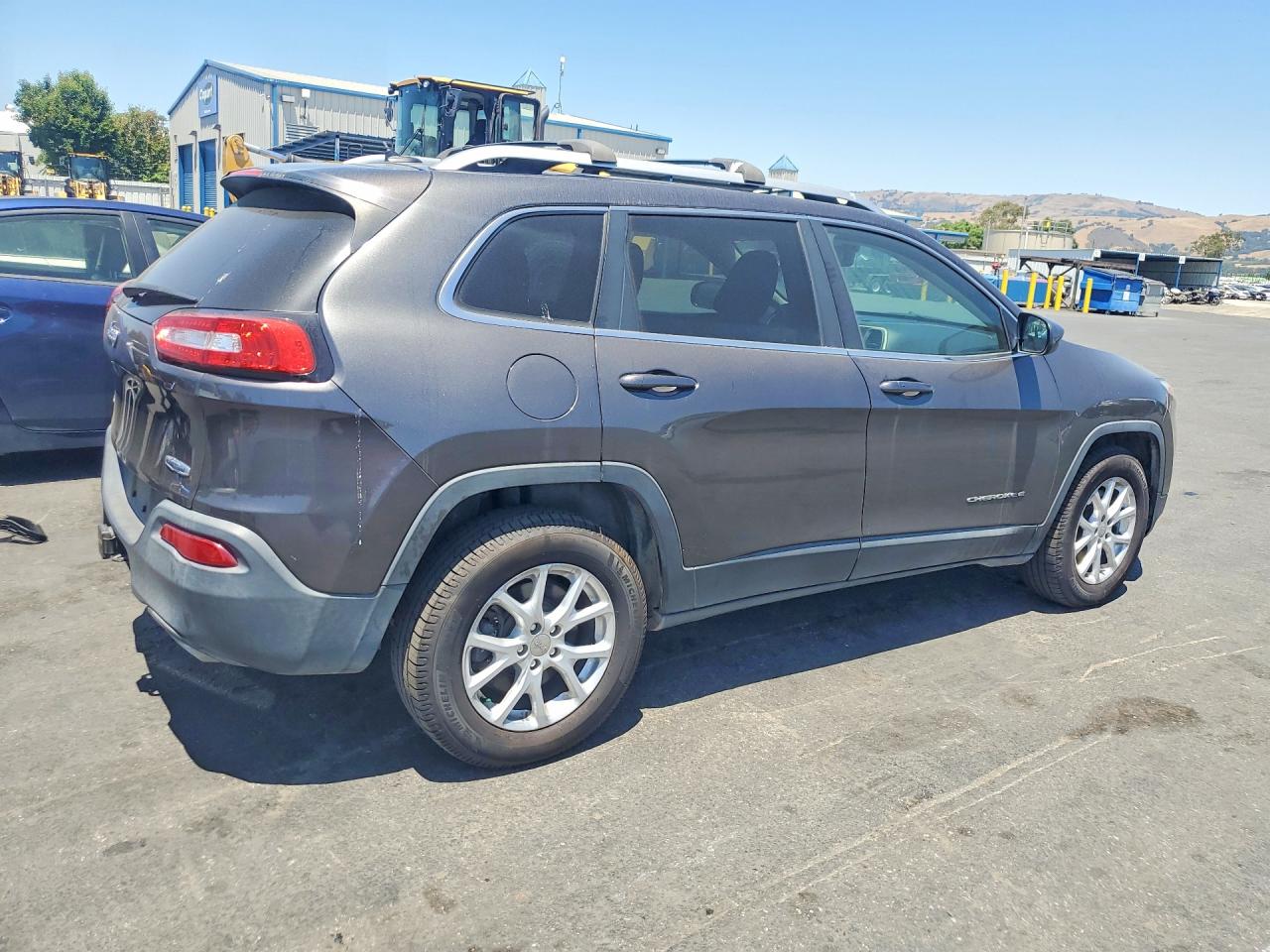 2015 Jeep Cherokee Latitude Угольный vin: 1C4PJMCS7FW619331