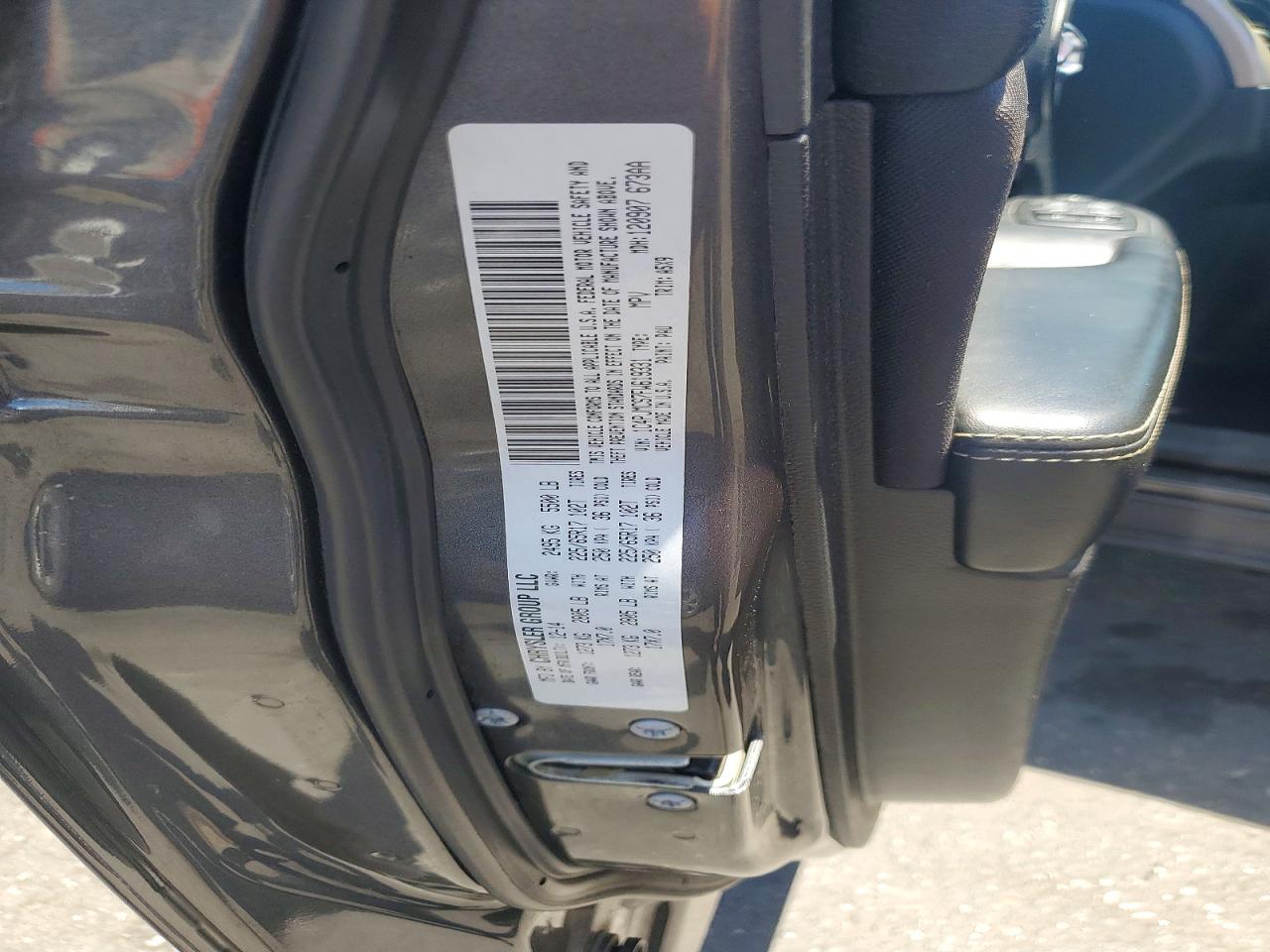 2015 Jeep Cherokee Latitude Угольный vin: 1C4PJMCS7FW619331