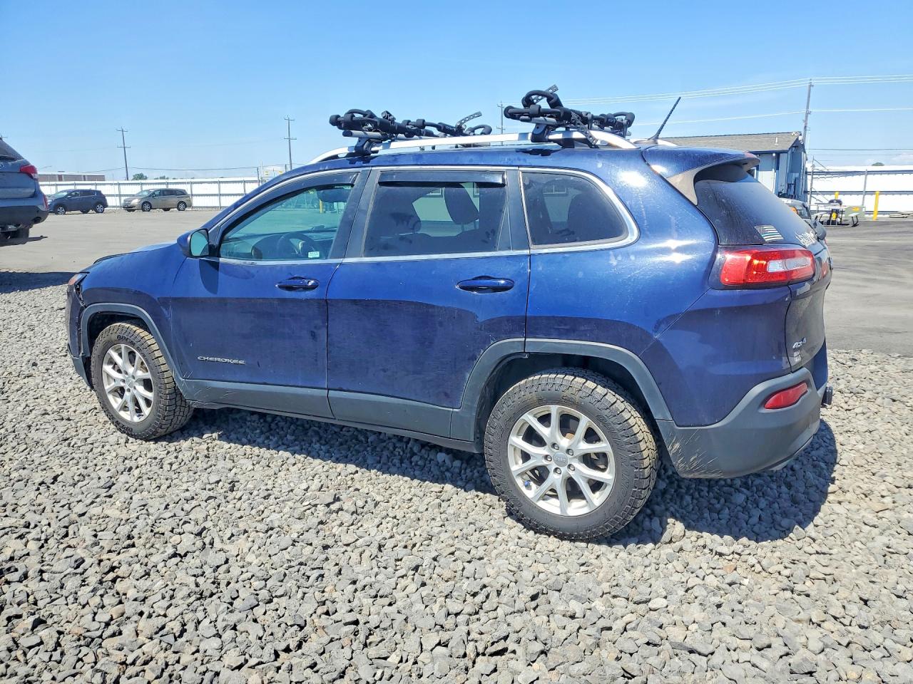 2015 Jeep Cherokee Latitude Blue vin: 1C4PJMCS7FW619541