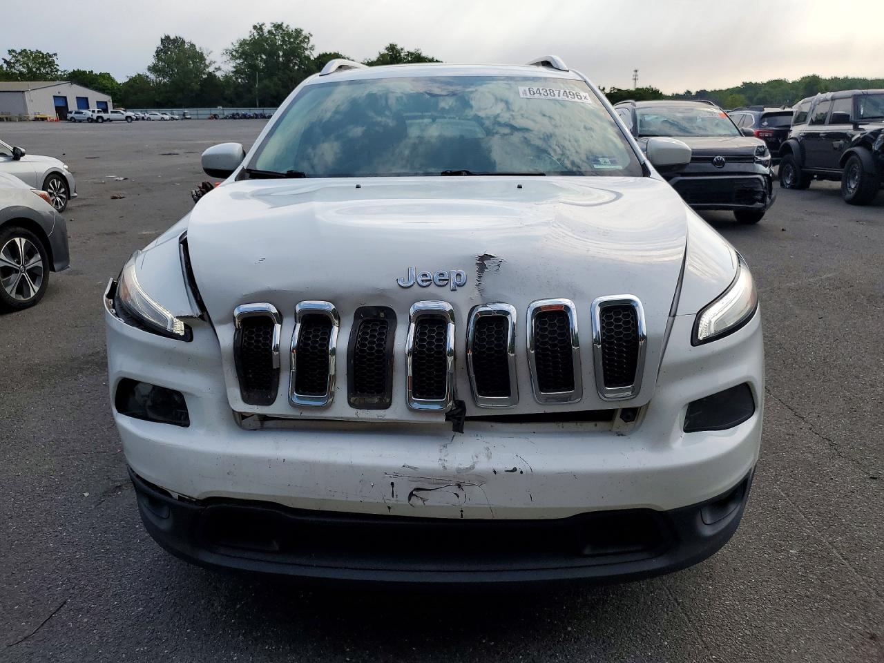 2015 Jeep Cherokee Latitude White vin: 1C4PJMCS7FW642012