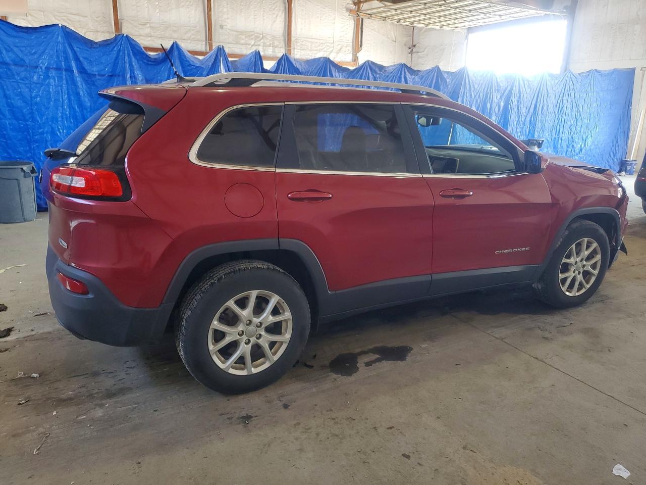 2015 Jeep Cherokee Latitude Maroon vin: 1C4PJMCS7FW660218