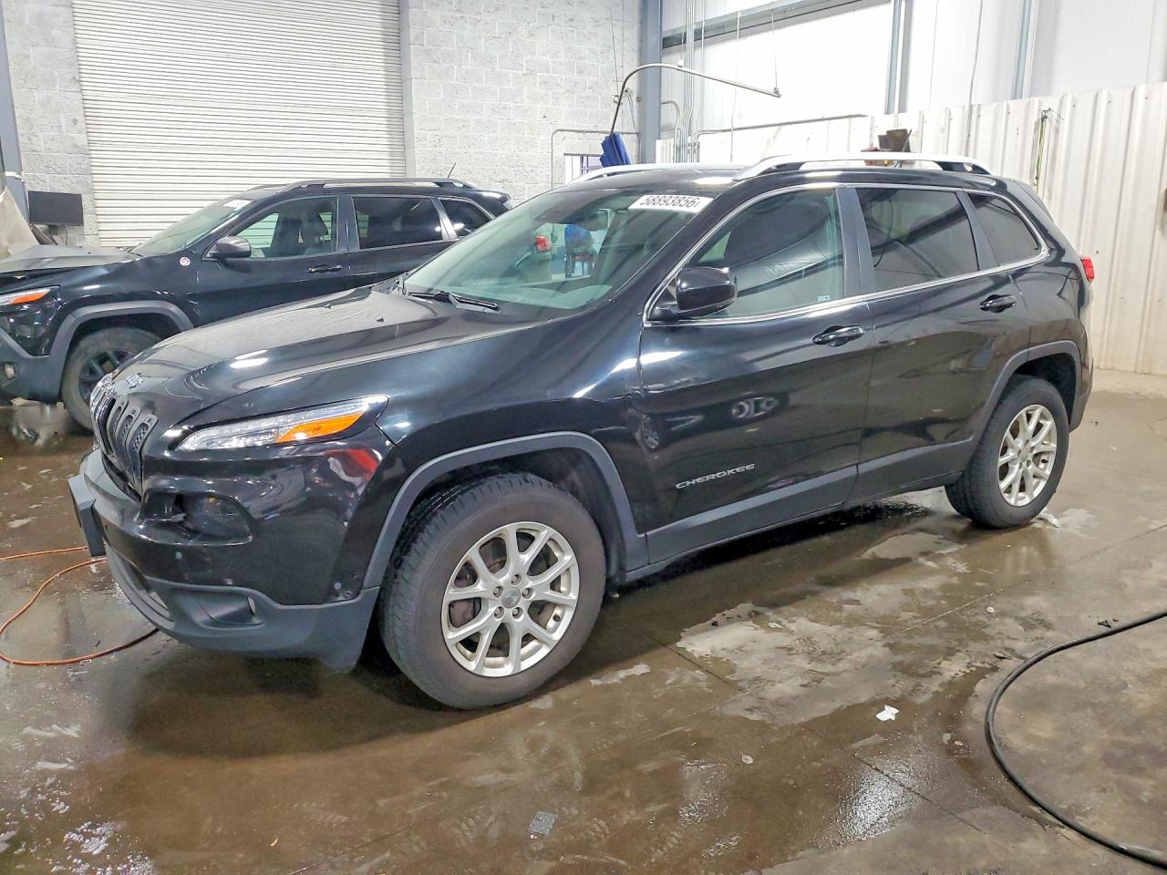 2014 Jeep Cherokee Latitude Black vin: 1C4PJMCS8EW100593