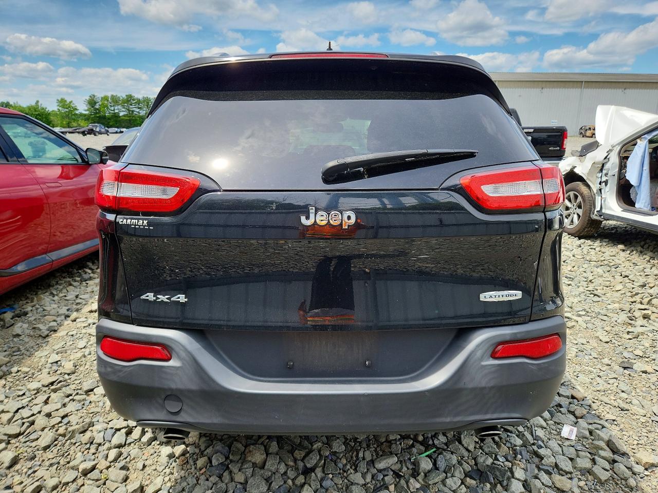 2014 Jeep Cherokee Latitude Black vin: 1C4PJMCS8EW129124