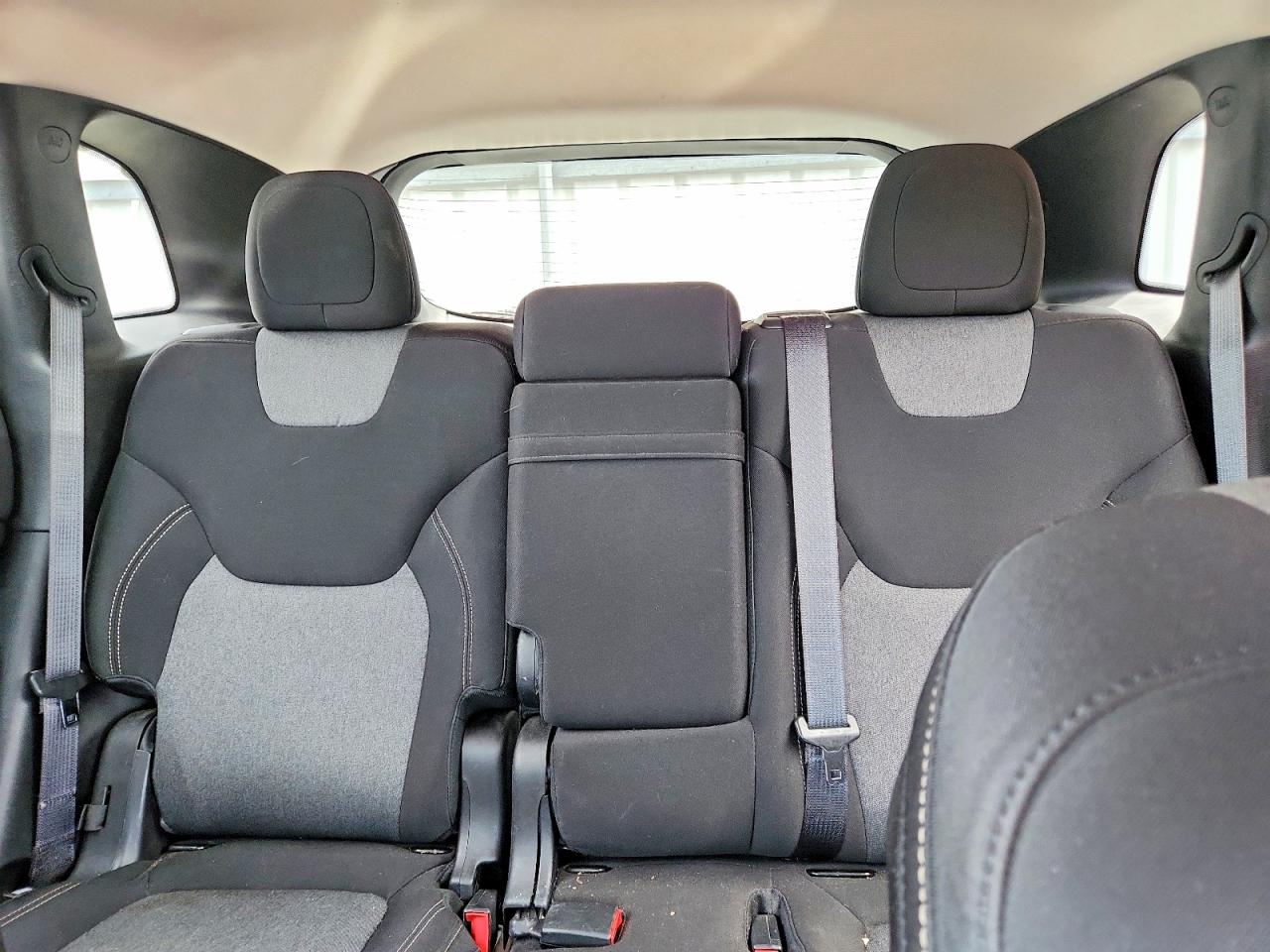 2014 Jeep Cherokee Latitude Black vin: 1C4PJMCS8EW129124