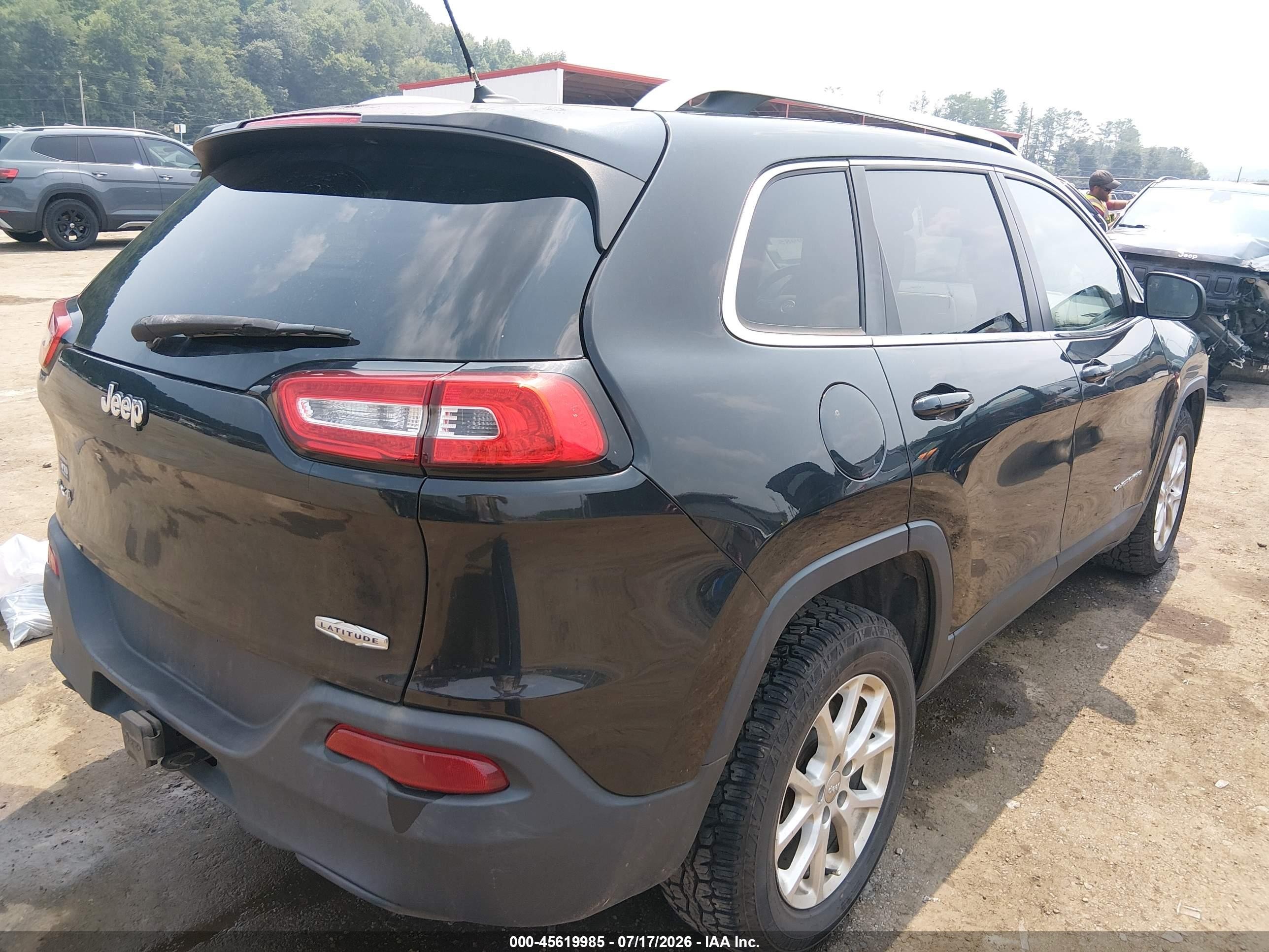 2014 Jeep Cherokee Latitude Black vin: 1C4PJMCS8EW179392
