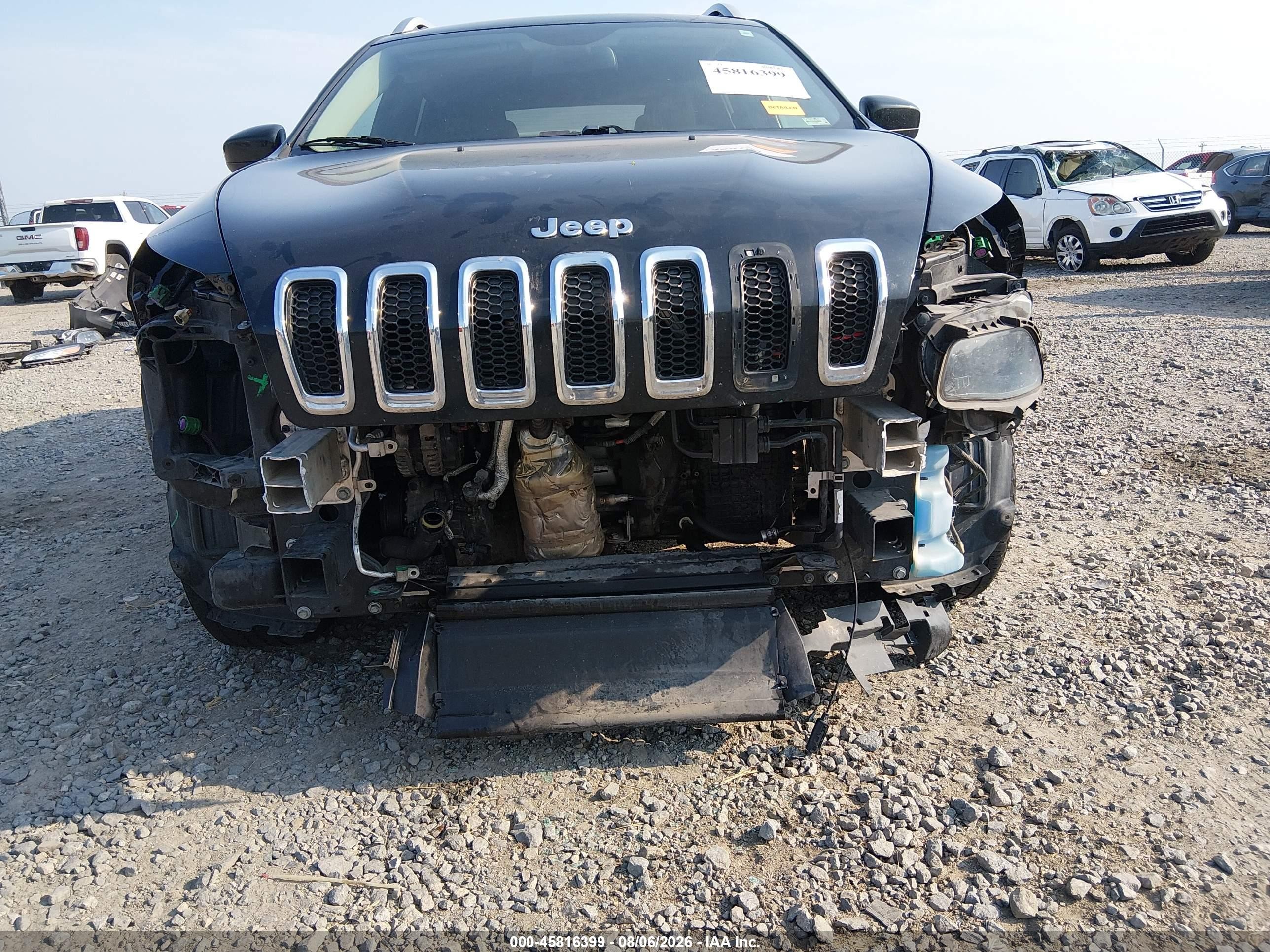 2014 Jeep Cherokee Latitude Black vin: 1C4PJMCS8EW232298