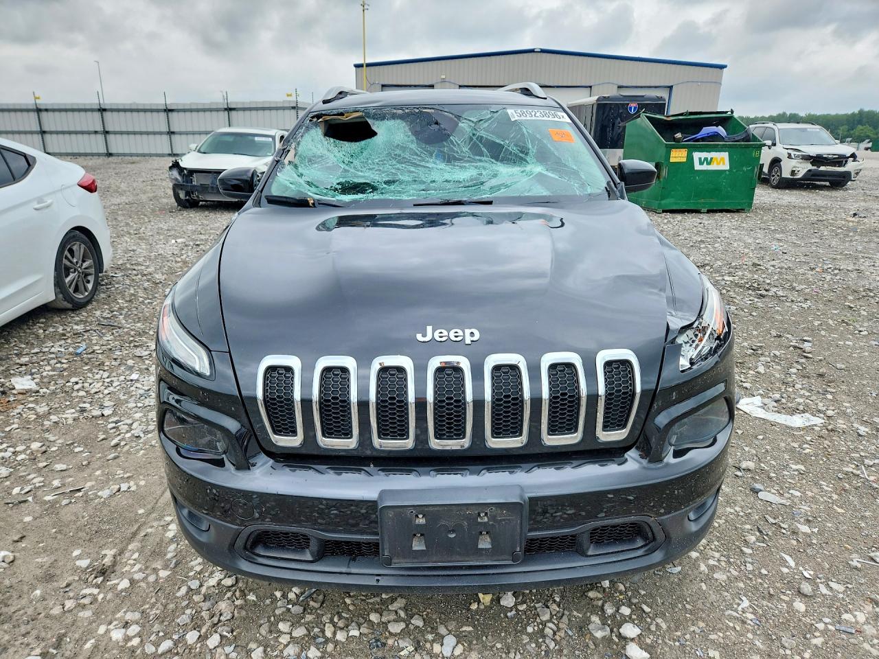 2014 Jeep Cherokee Latitude Черный vin: 1C4PJMCS8EW232494