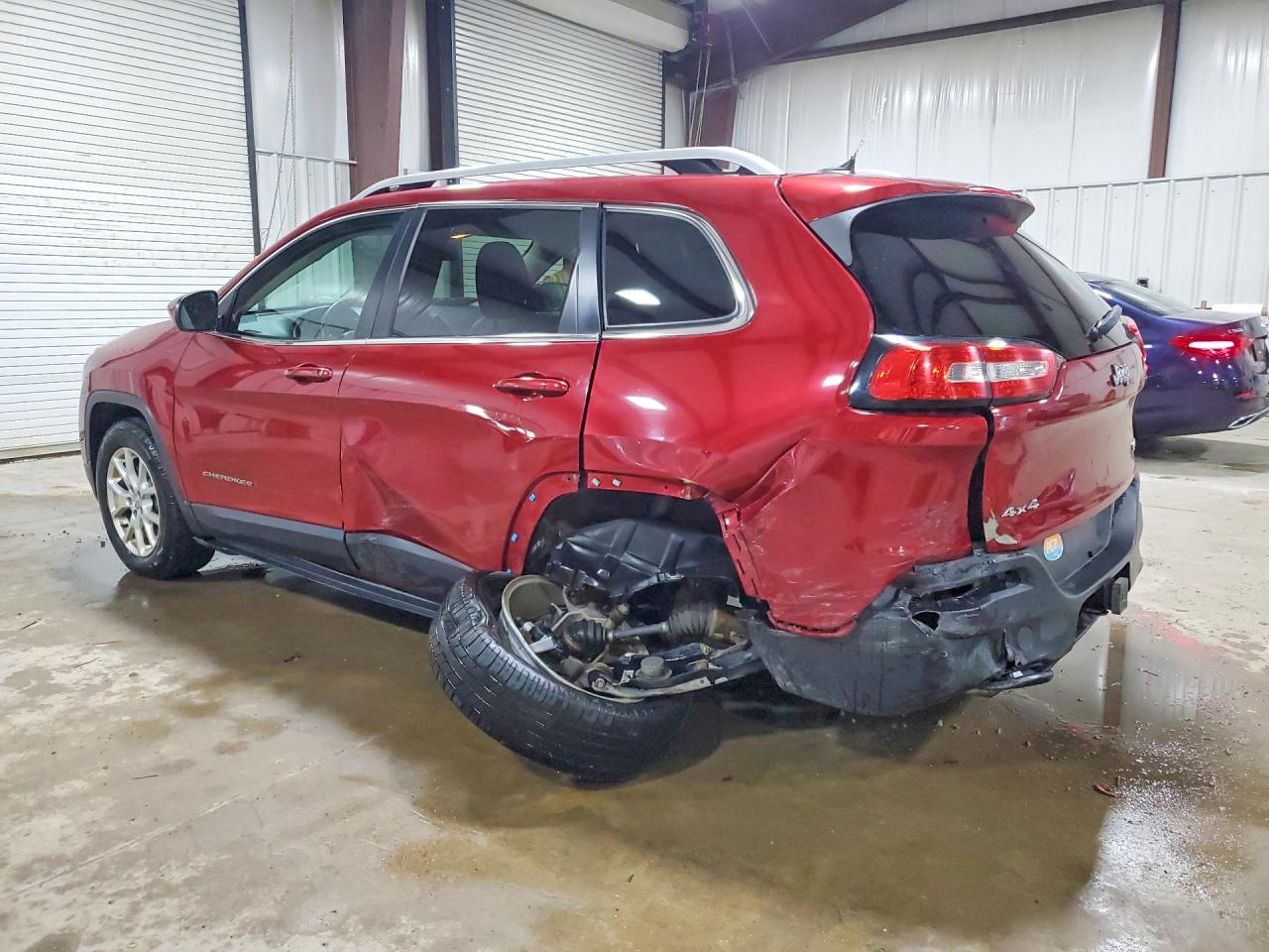 2014 Jeep Cherokee Latitude Maroon vin: 1C4PJMCS8EW242877
