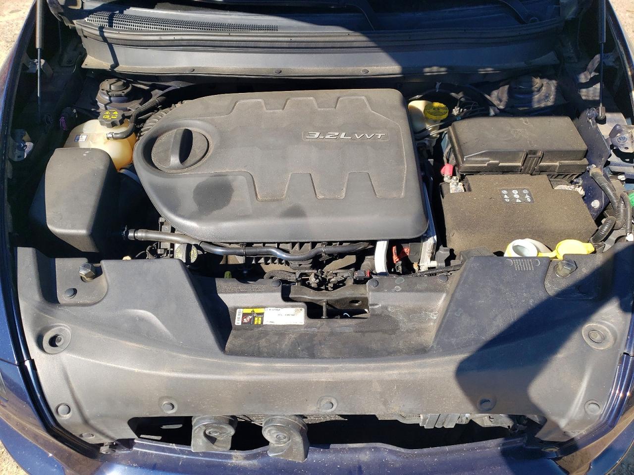 2014 Jeep Cherokee Latitude Синий vin: 1C4PJMCS8EW244287