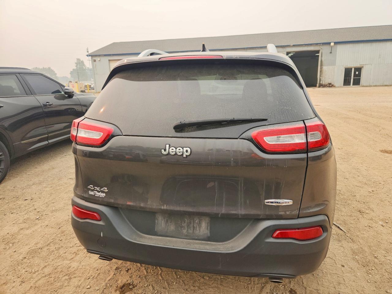 2014 Jeep Cherokee Latitude Gray vin: 1C4PJMCS8EW255743