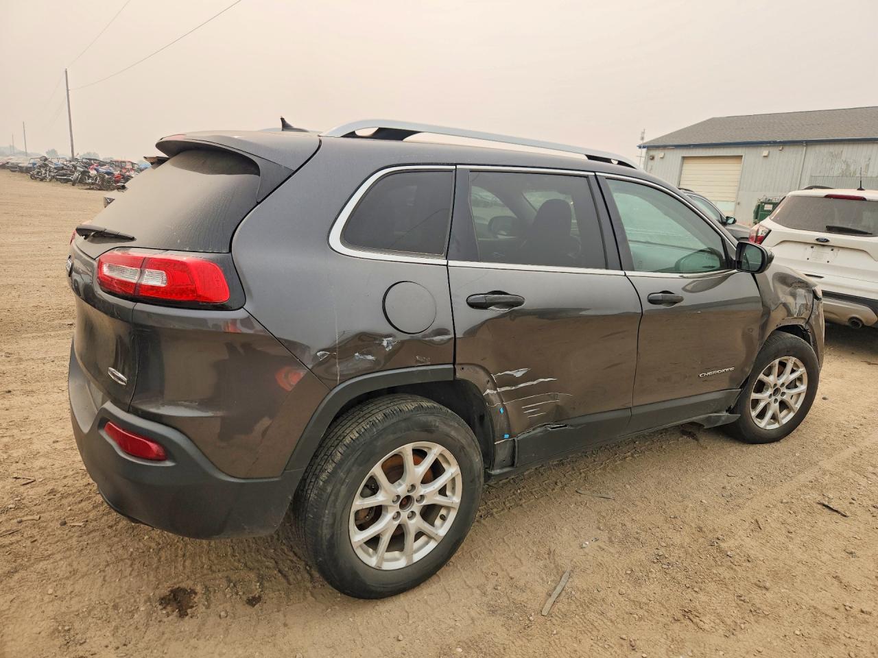 2014 Jeep Cherokee Latitude Gray vin: 1C4PJMCS8EW255743