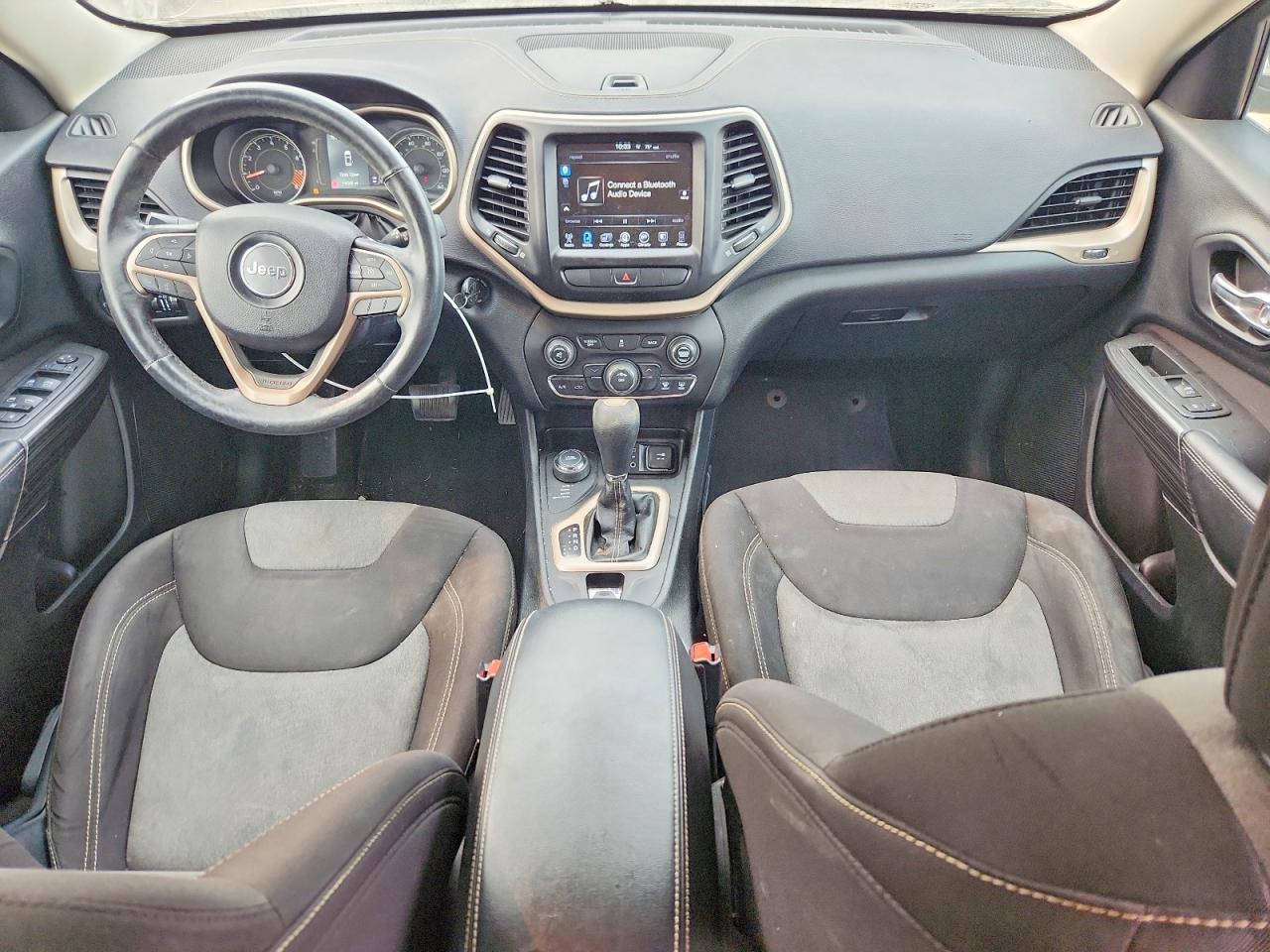 2014 Jeep Cherokee Latitude Gray vin: 1C4PJMCS8EW255743
