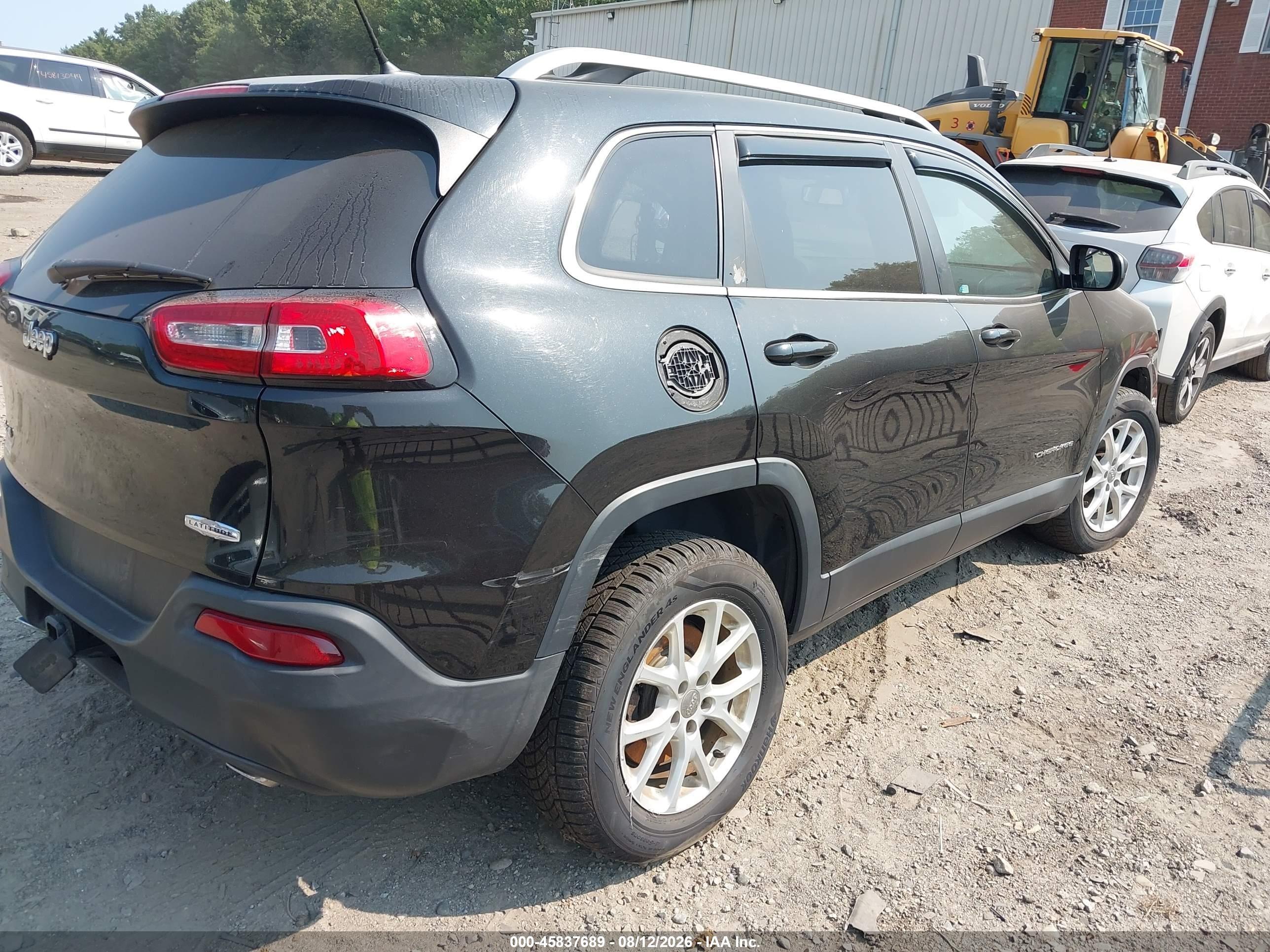 2014 Jeep Cherokee Latitude Black vin: 1C4PJMCS8EW268413
