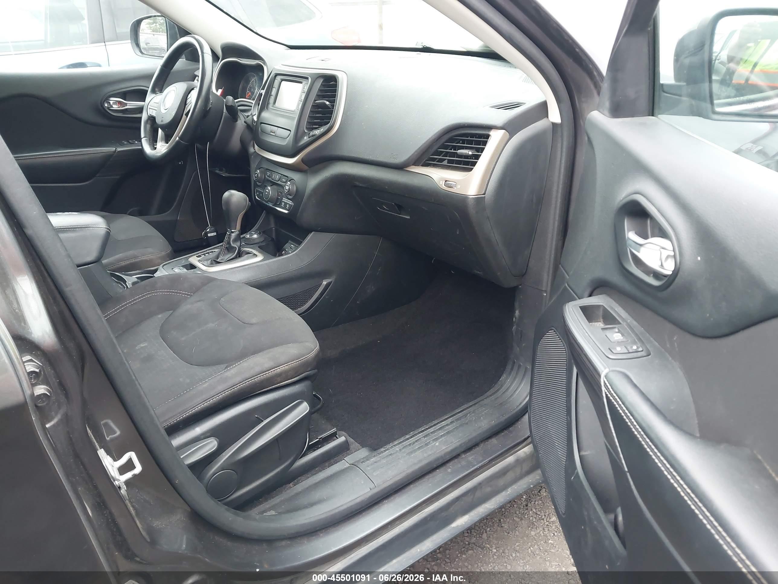 2015 Jeep Cherokee Latitude/latitude Altitude Black vin: 1C4PJMCS8FW639300