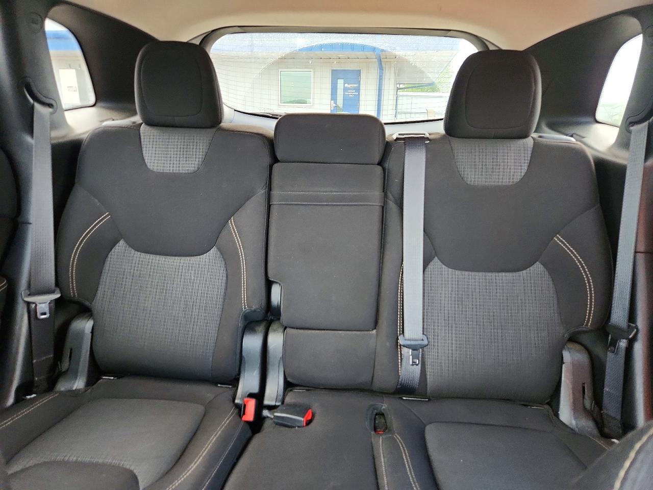 2015 Jeep Cherokee Latitude Черный vin: 1C4PJMCS8FW794834