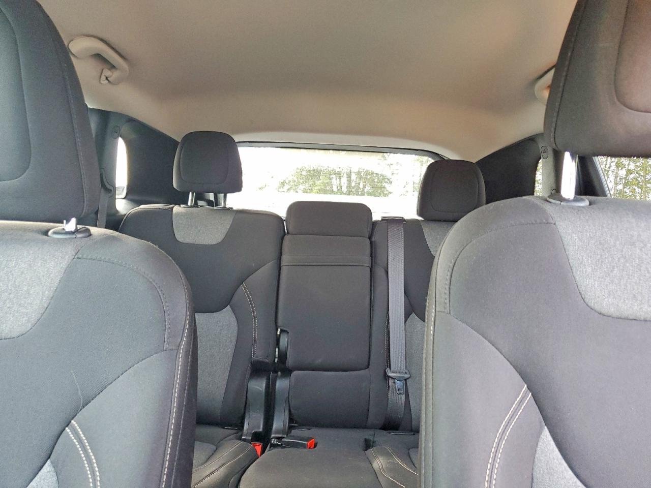 2014 Jeep Cherokee Latitude Gray vin: 1C4PJMCS9EW153075