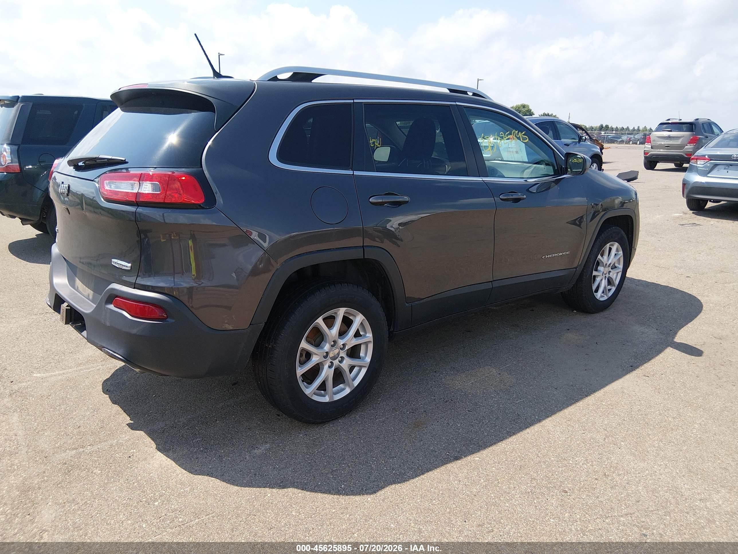 2014 Jeep Cherokee Latitude Gray vin: 1C4PJMCS9EW230009