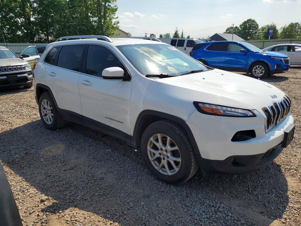 2015 Jeep Cherokee Latitude White vin: 1C4PJMCS9FW563506