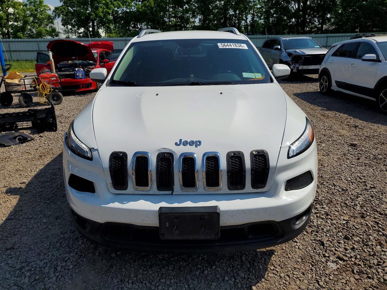 2015 Jeep Cherokee Latitude White vin: 1C4PJMCS9FW563506