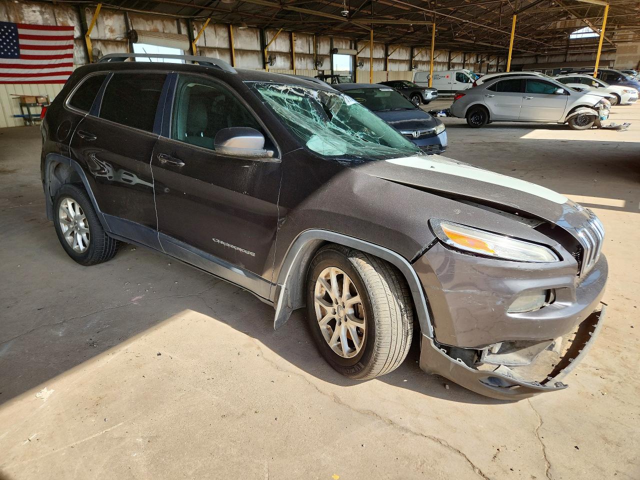 2015 Jeep Cherokee Latitude Black vin: 1C4PJMCS9FW619928