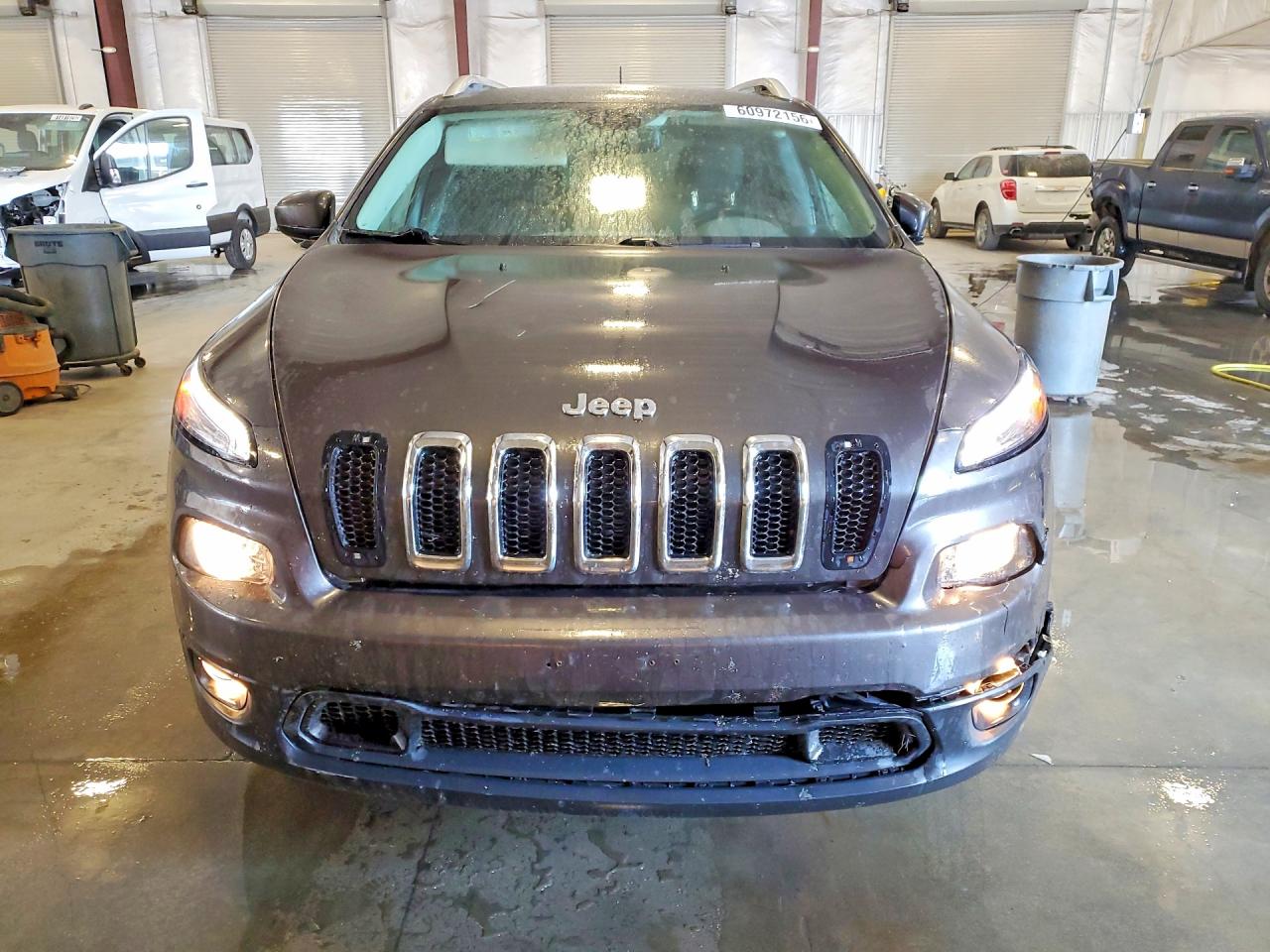 2015 Jeep Cherokee Latitude Gray vin: 1C4PJMCS9FW634462