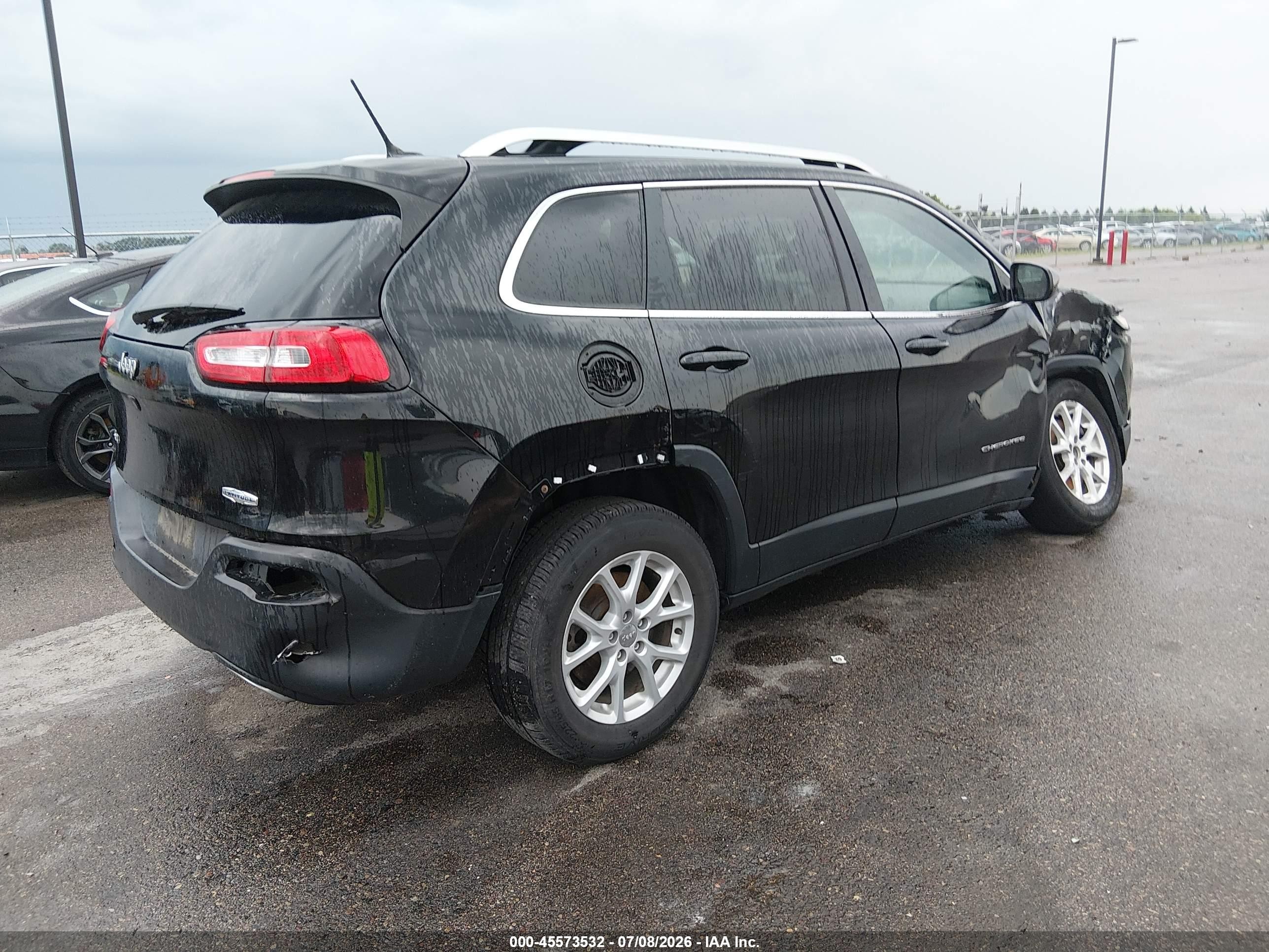 2015 Jeep Cherokee Latitude Black vin: 1C4PJMCS9FW697819