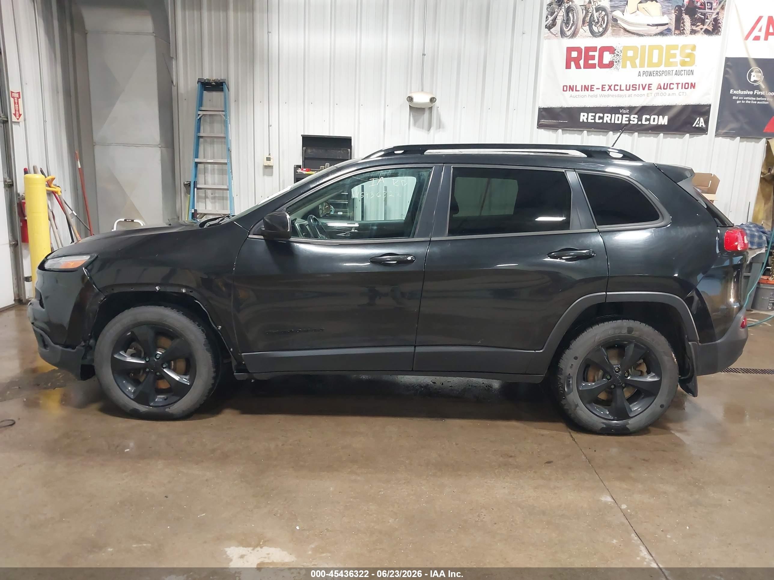 2015 Jeep Cherokee Latitude Altitude Black vin: 1C4PJMCS9FW750373