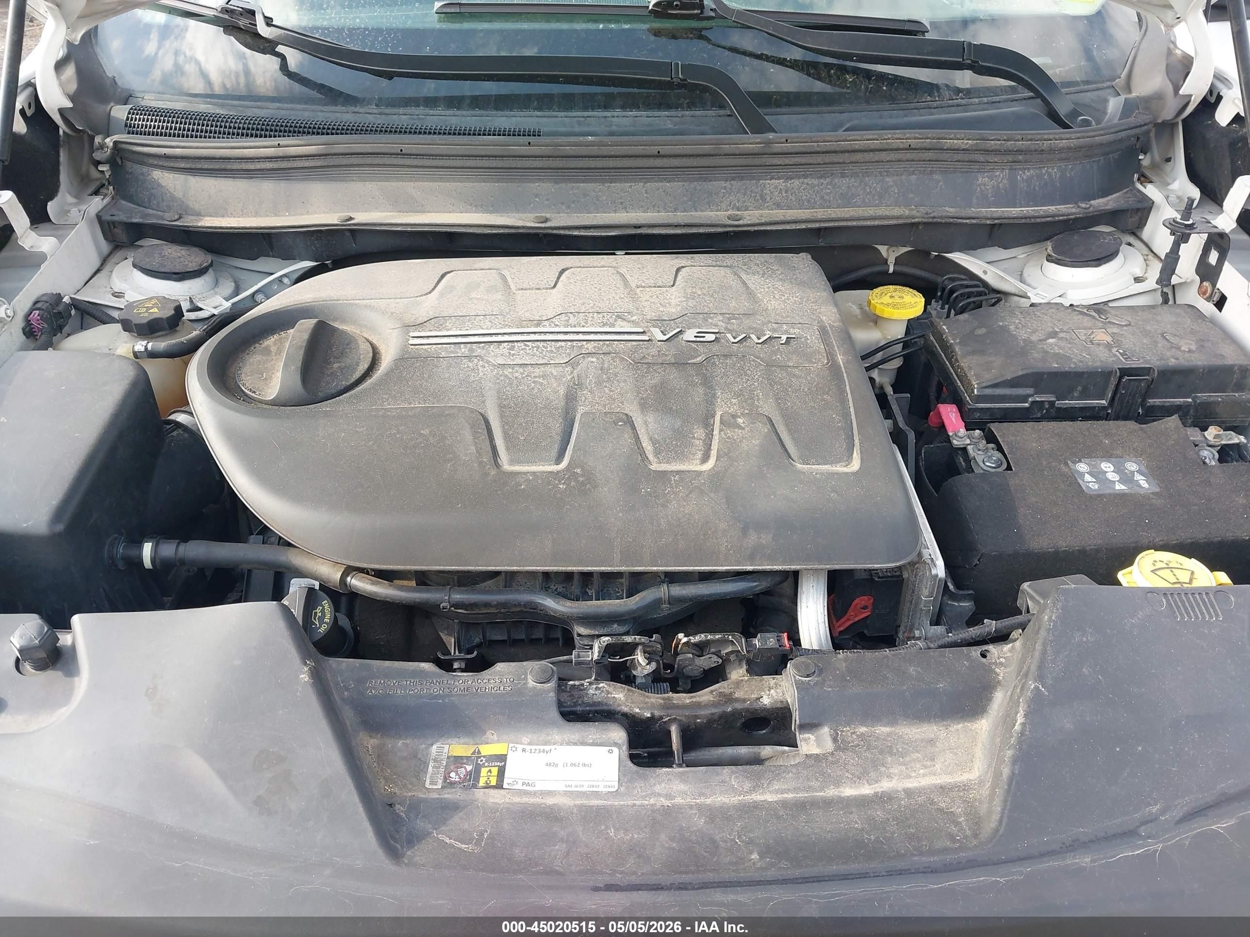 2016 Jeep Cherokee Altitude White vin: 1C4PJMCS9GW134268
