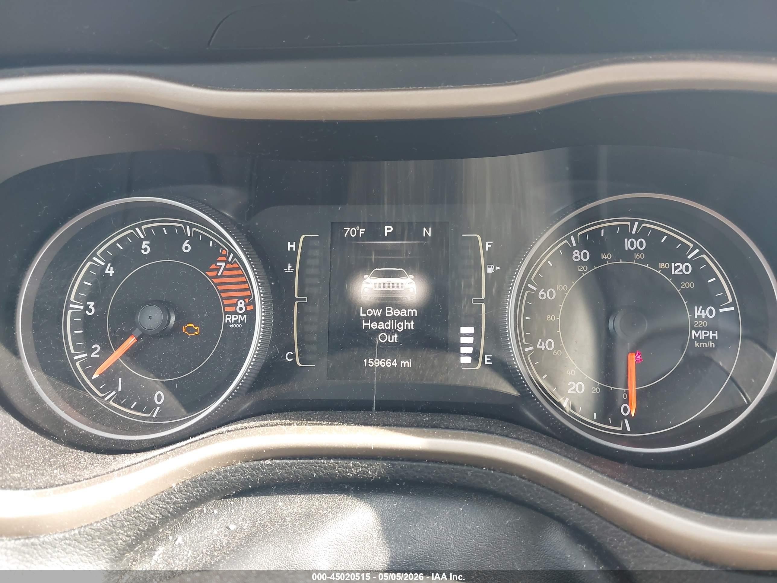 2016 Jeep Cherokee Altitude White vin: 1C4PJMCS9GW134268