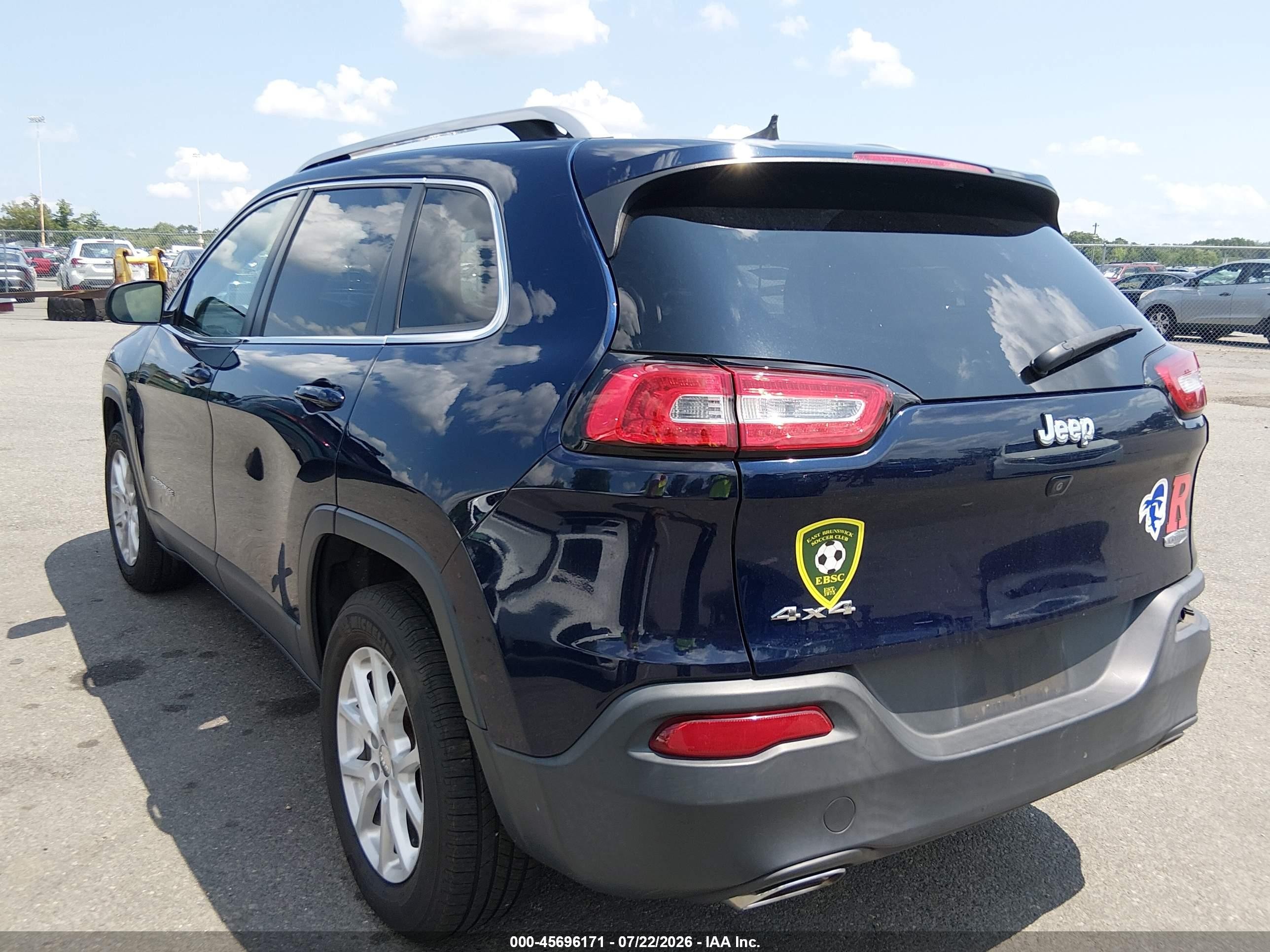 2016 Jeep Cherokee Latitude Dark Blue vin: 1C4PJMCS9GW301762