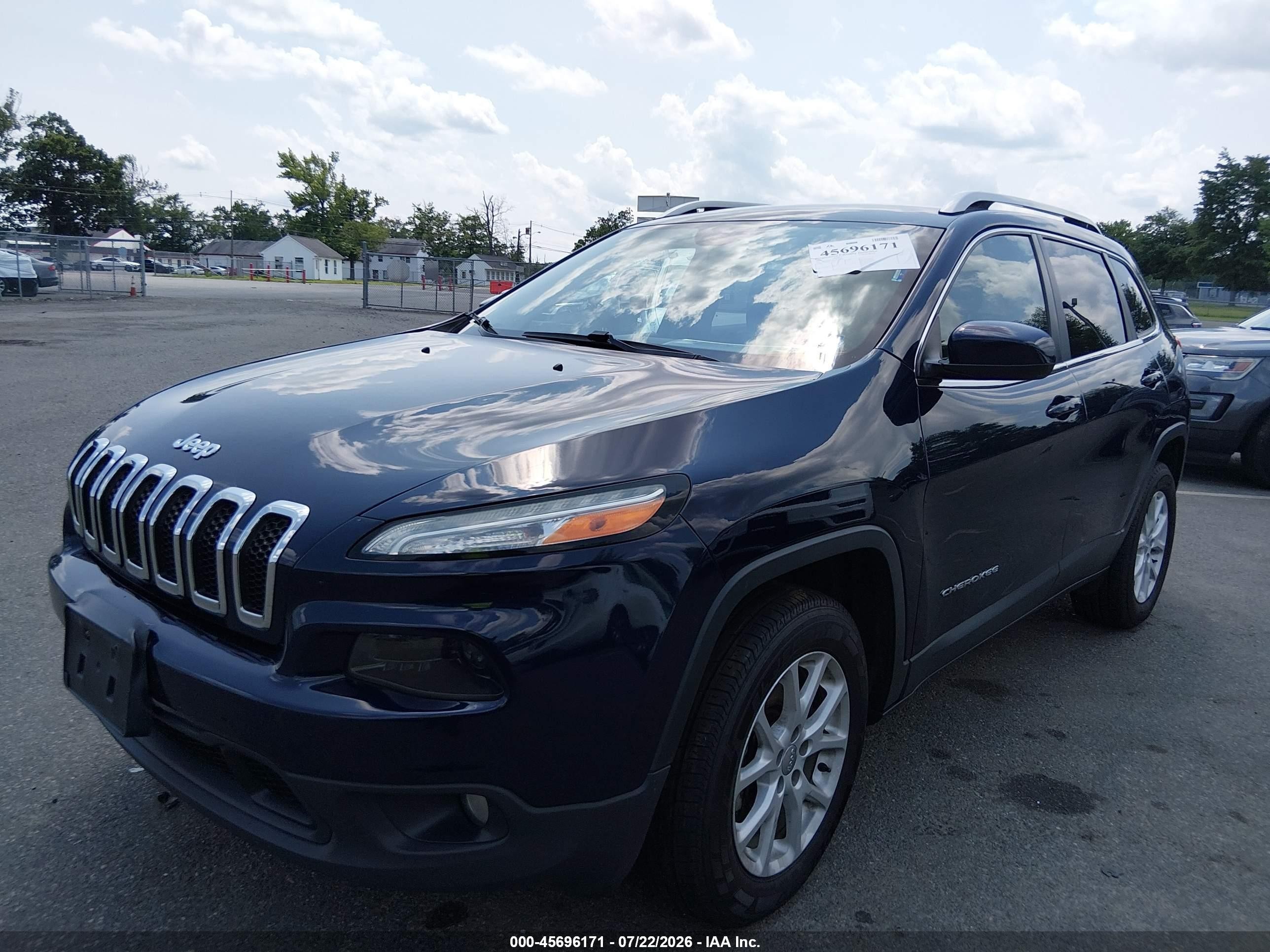 2016 Jeep Cherokee Latitude Dark Blue vin: 1C4PJMCS9GW301762