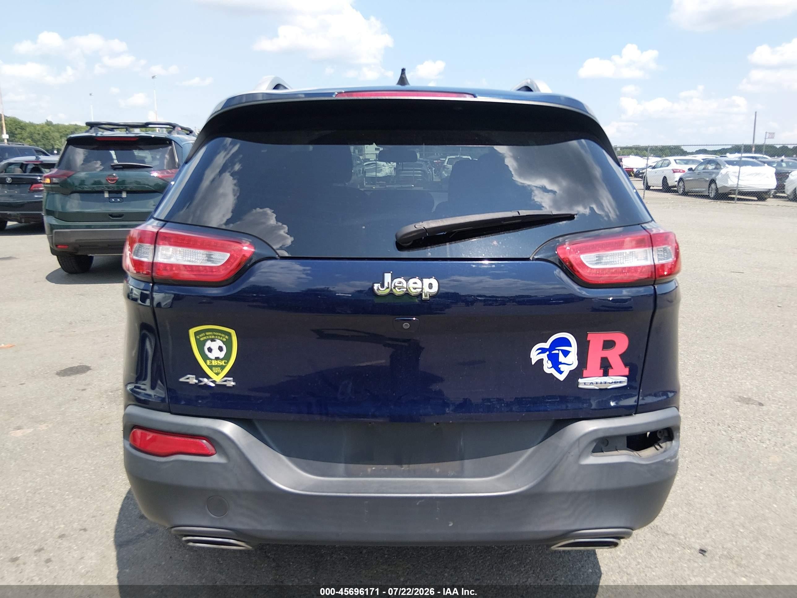 2016 Jeep Cherokee Latitude Dark Blue vin: 1C4PJMCS9GW301762